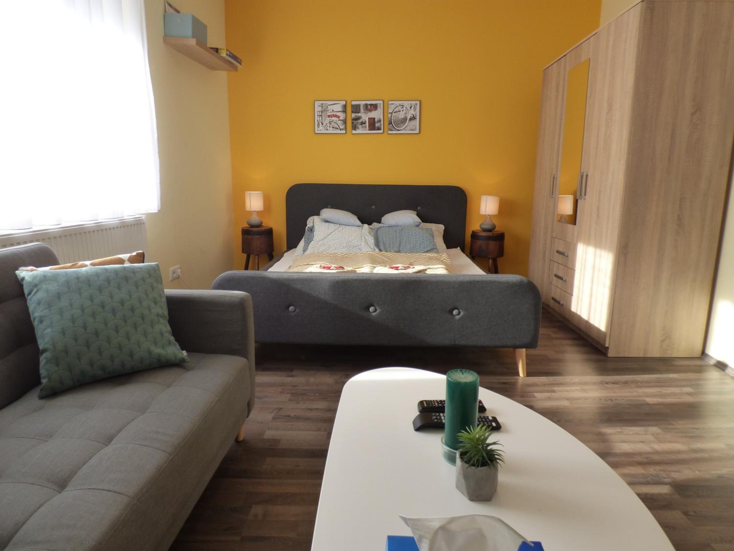 One-Bedroom Apartment