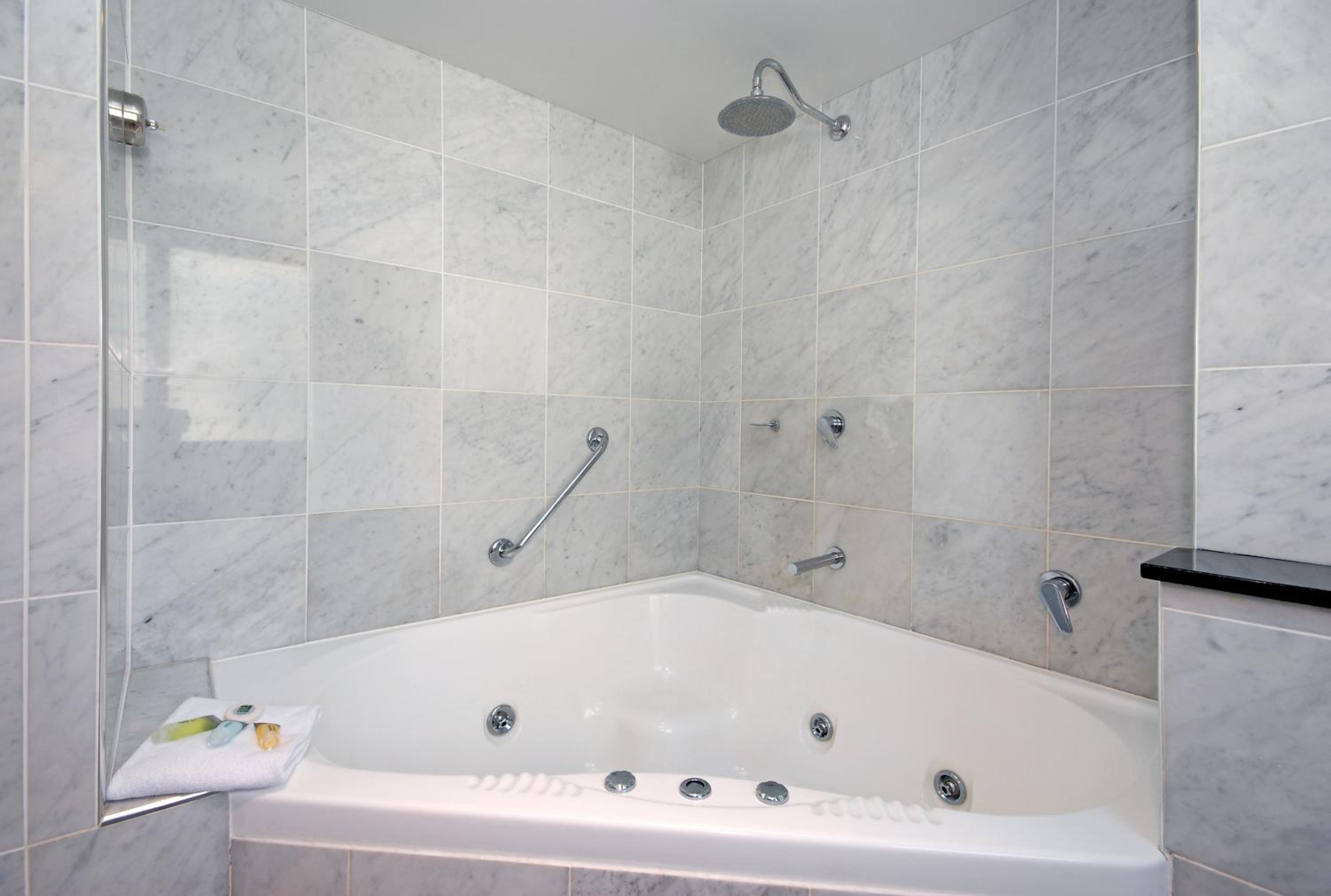 Standard Spa Room - Photo 5