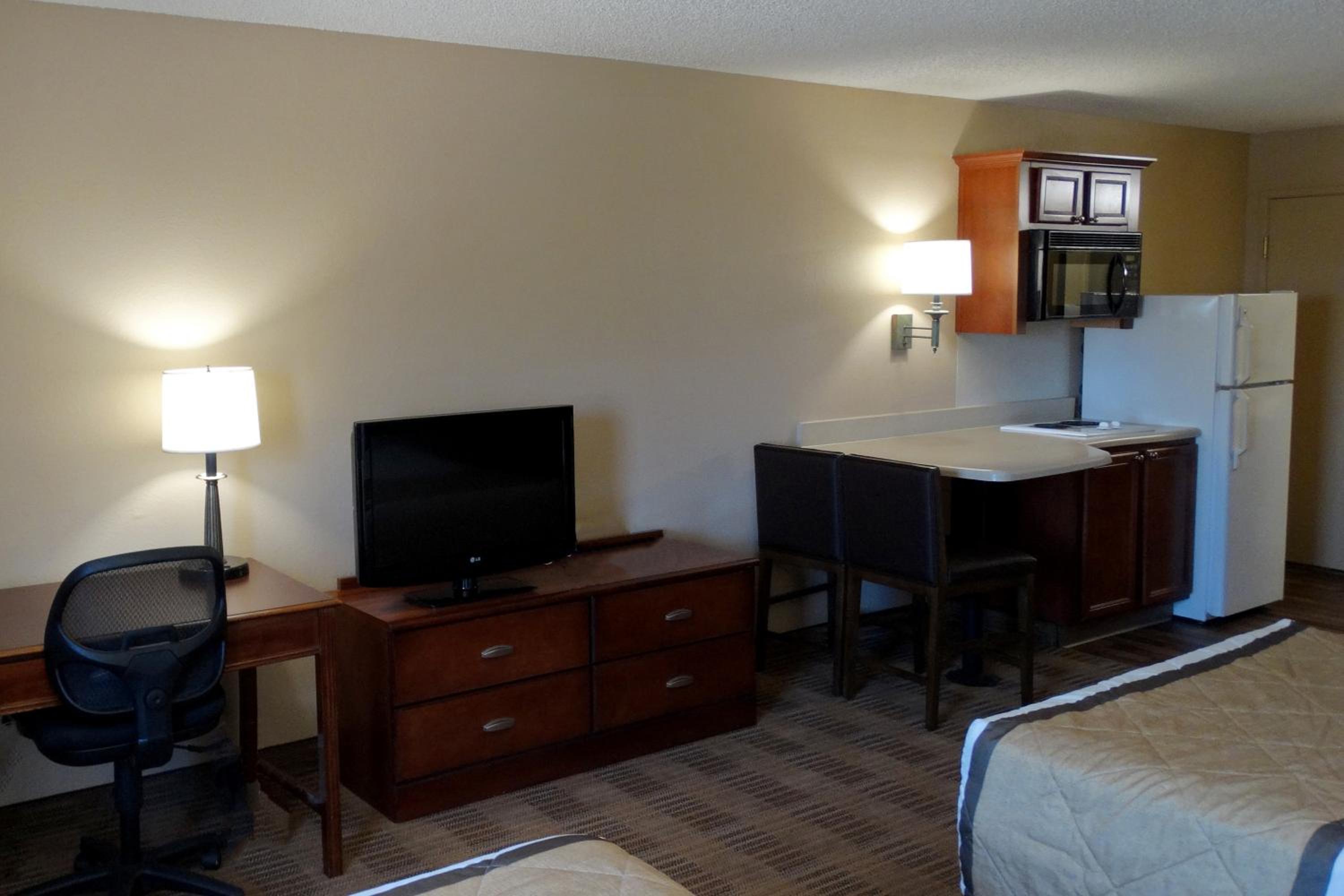 Studio with 2 Double Beds - Non-Smoking - Photo 11