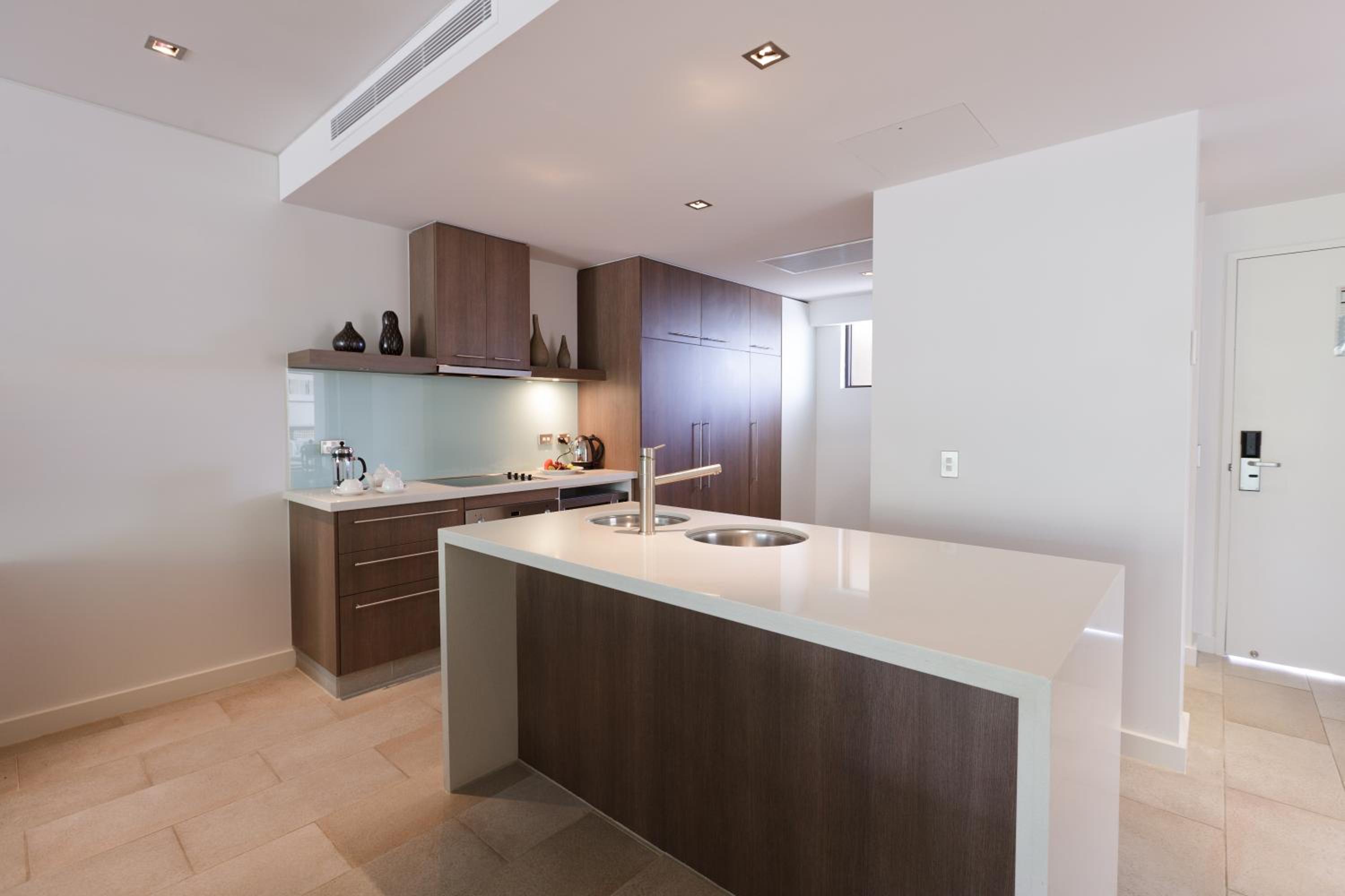 Two Bedroom Apartment  - Photo 5