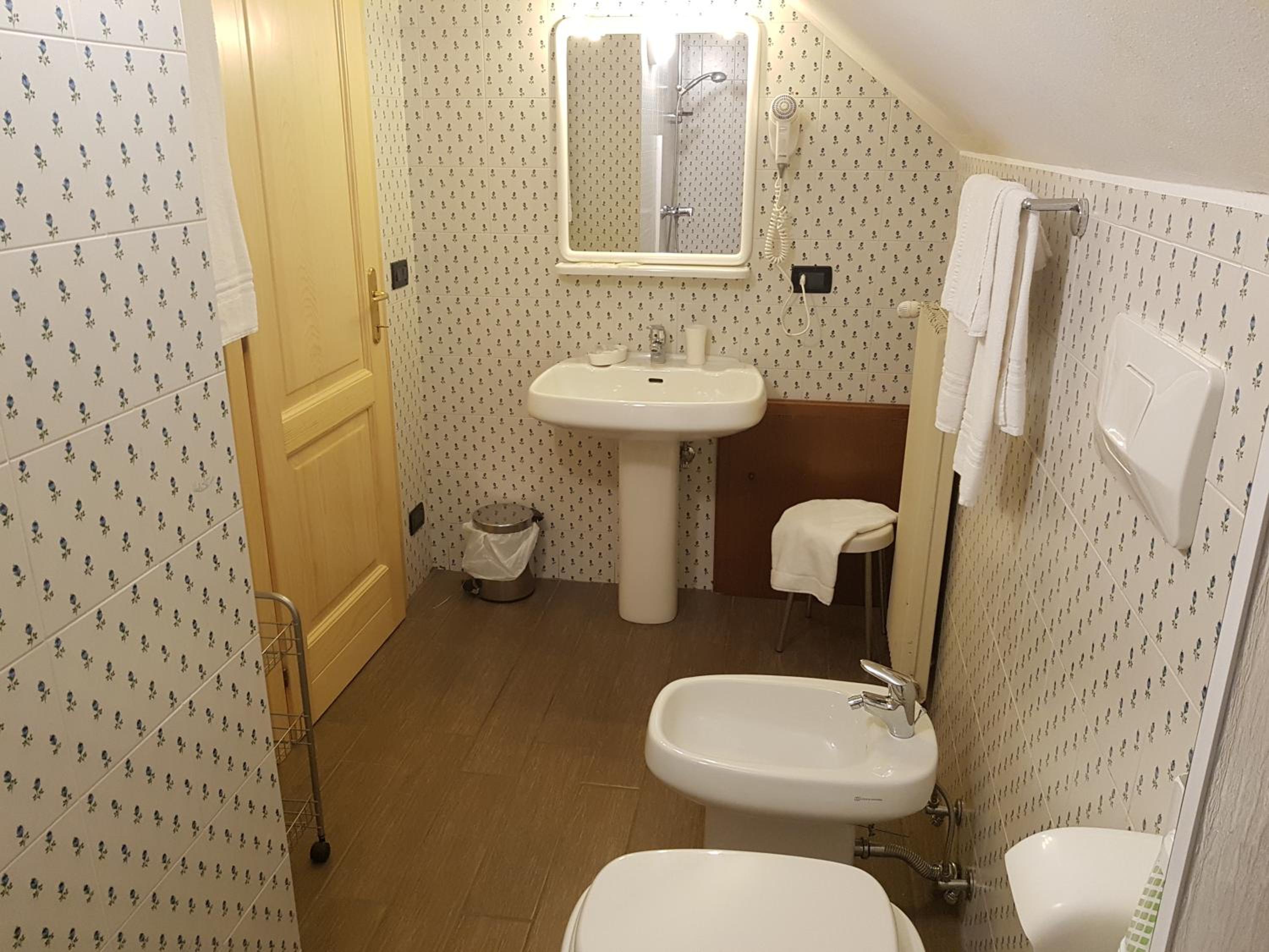 Twin Room - Annex photo 3
