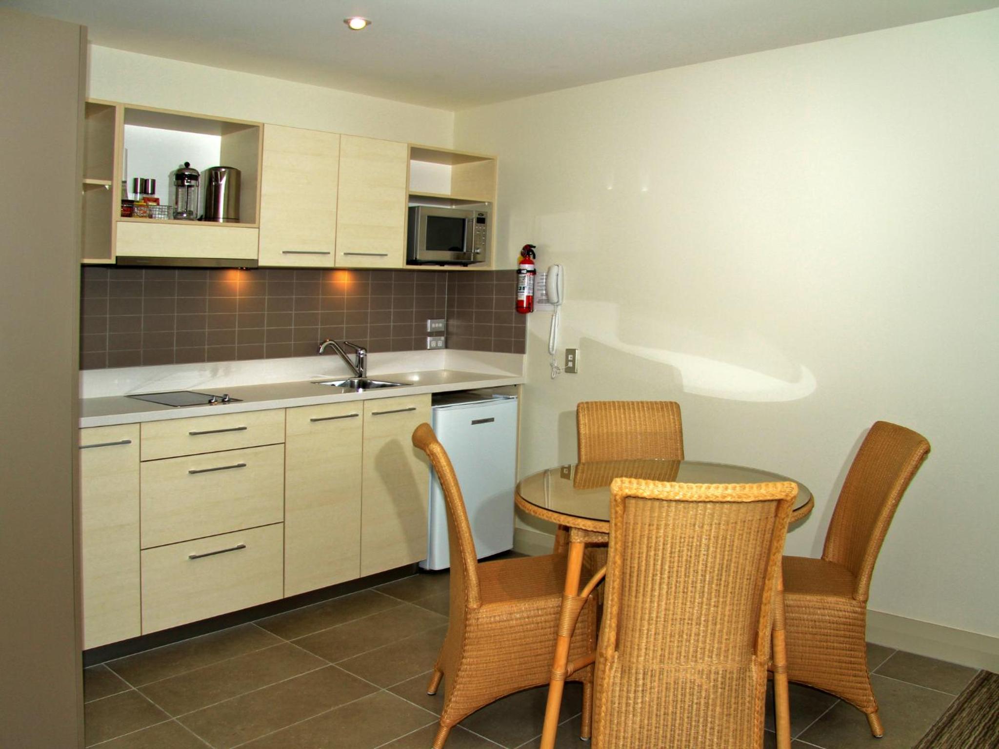 Apartment 16 - Village View Studio - Photo 5