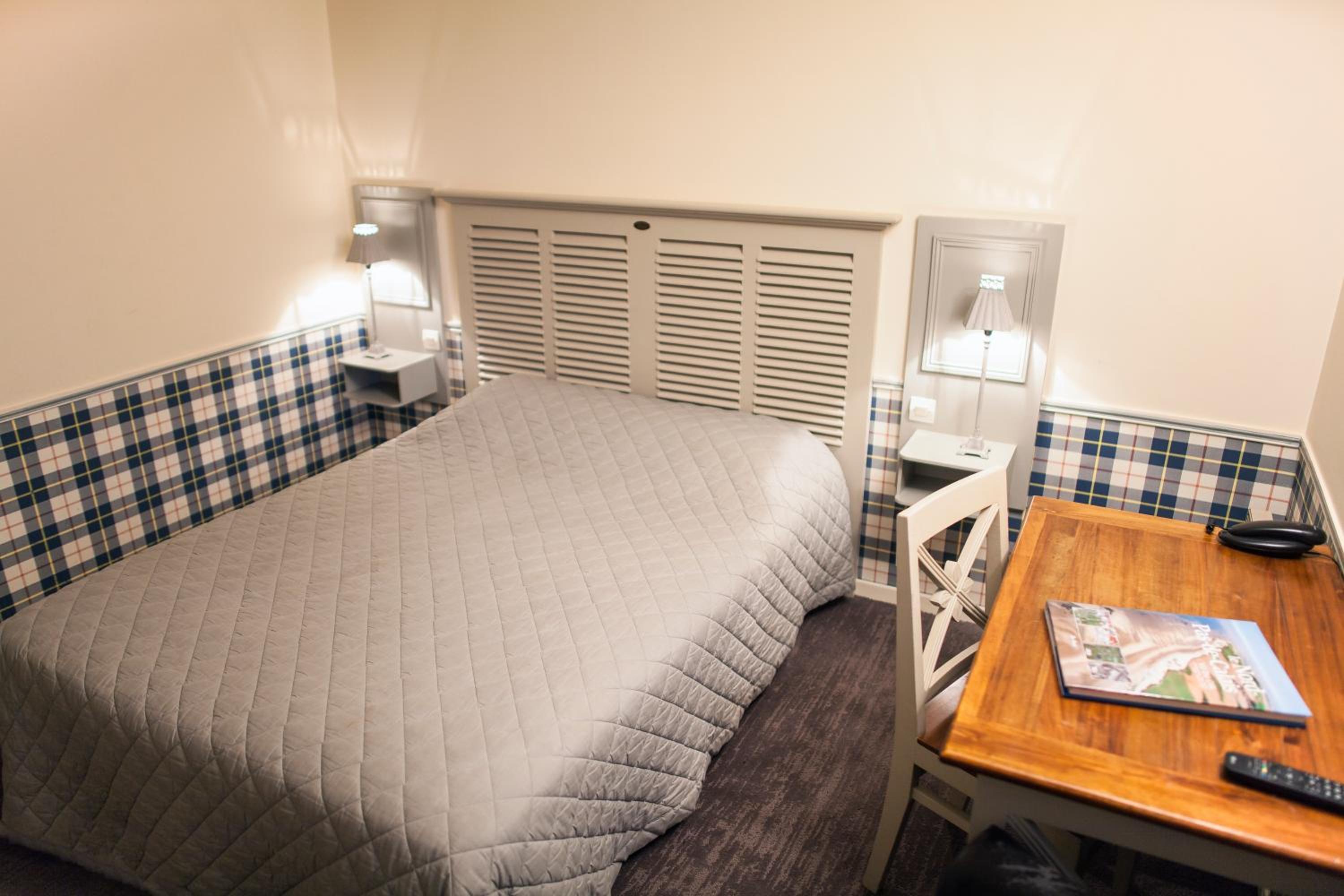 Superior Double Room - Photo 10