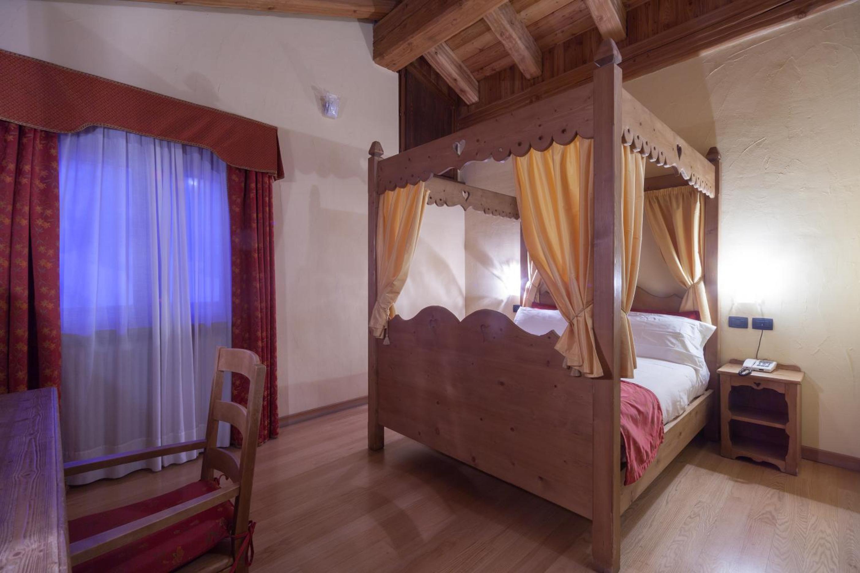 Double Room - Photo 8