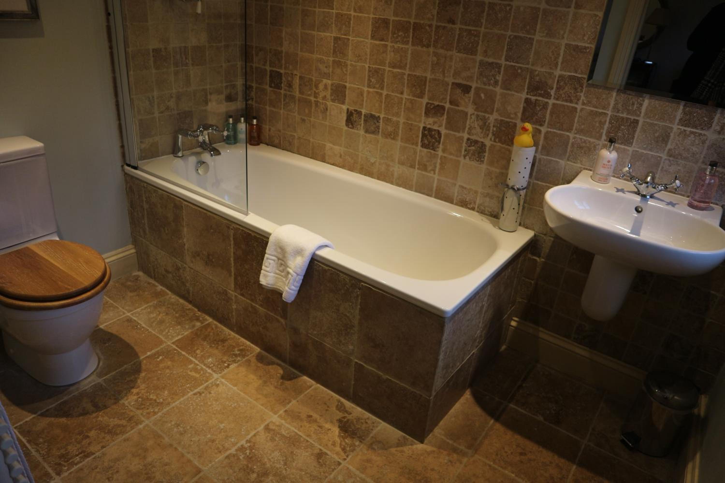 Superior Double or Twin Room - Photo 4