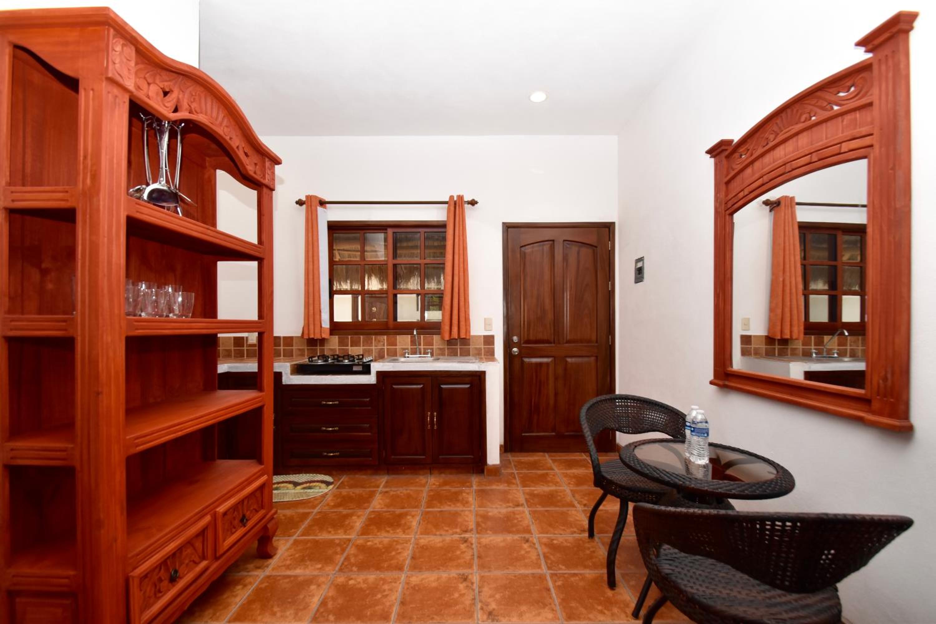 Standard Double or Twin Room with Balcony photo 2
