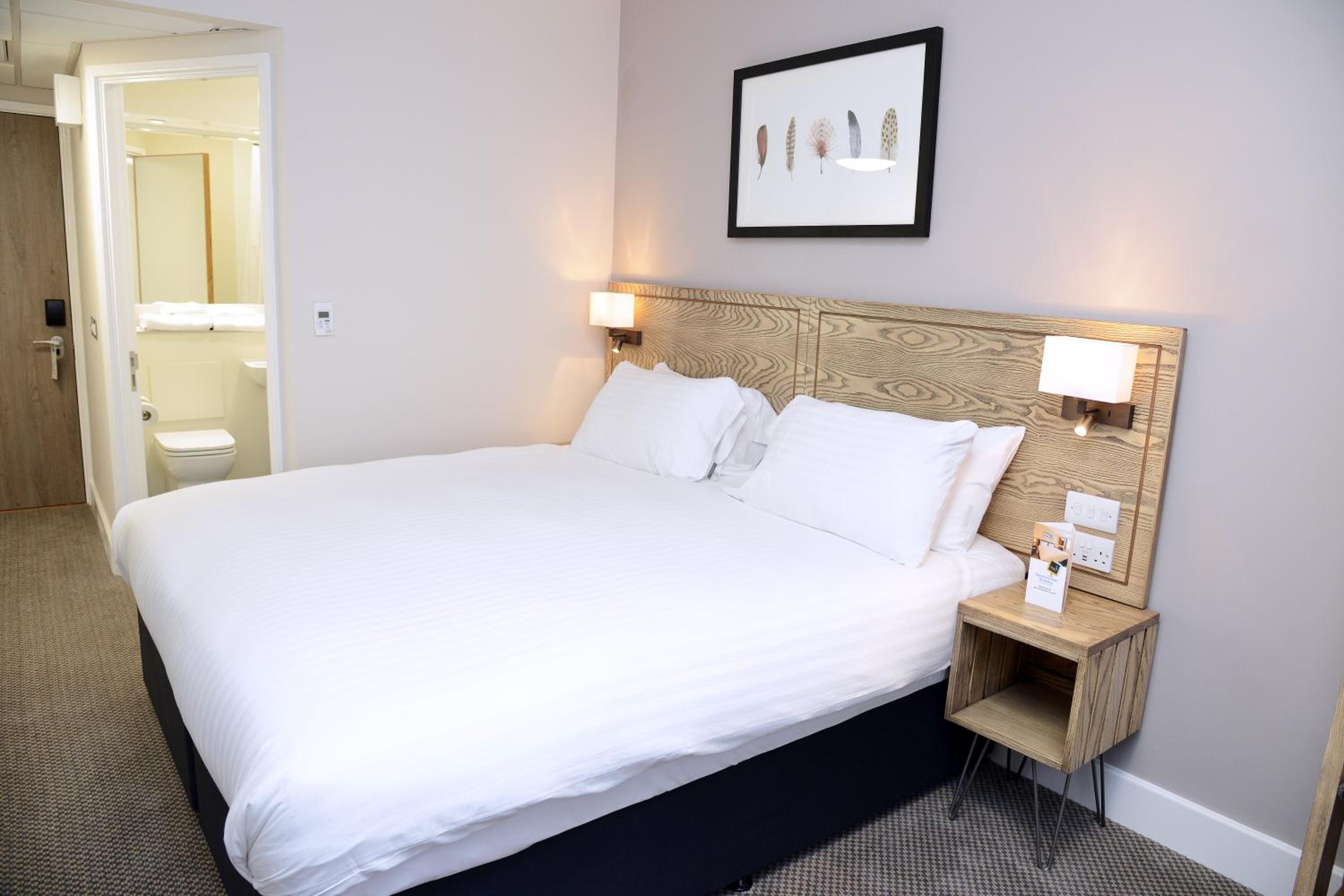 Double or Twin Room - Photo 2