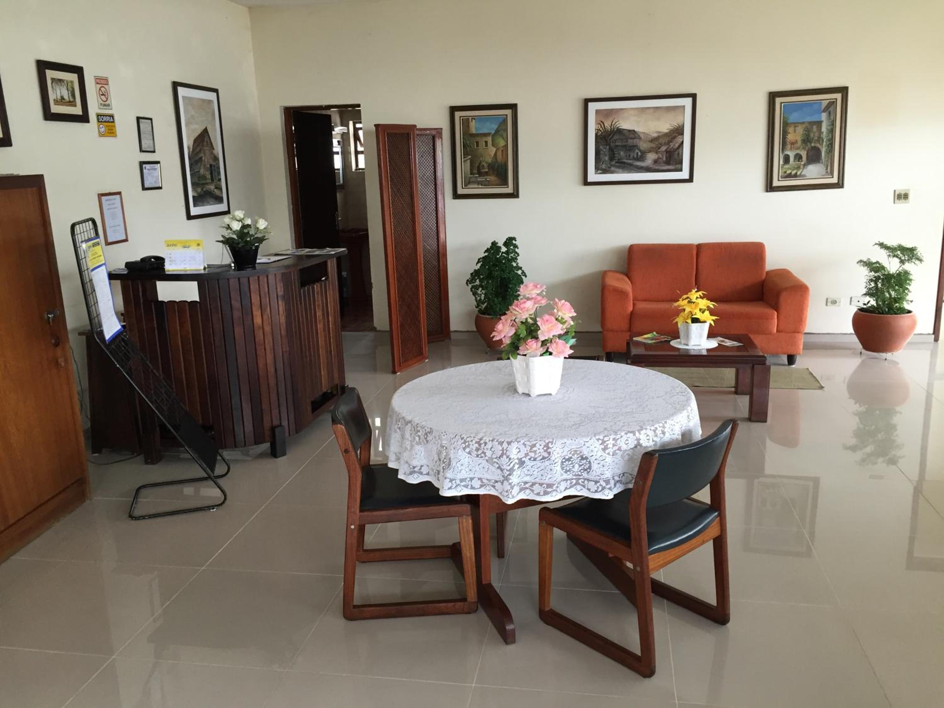 Large Double or Twin Room photo 1