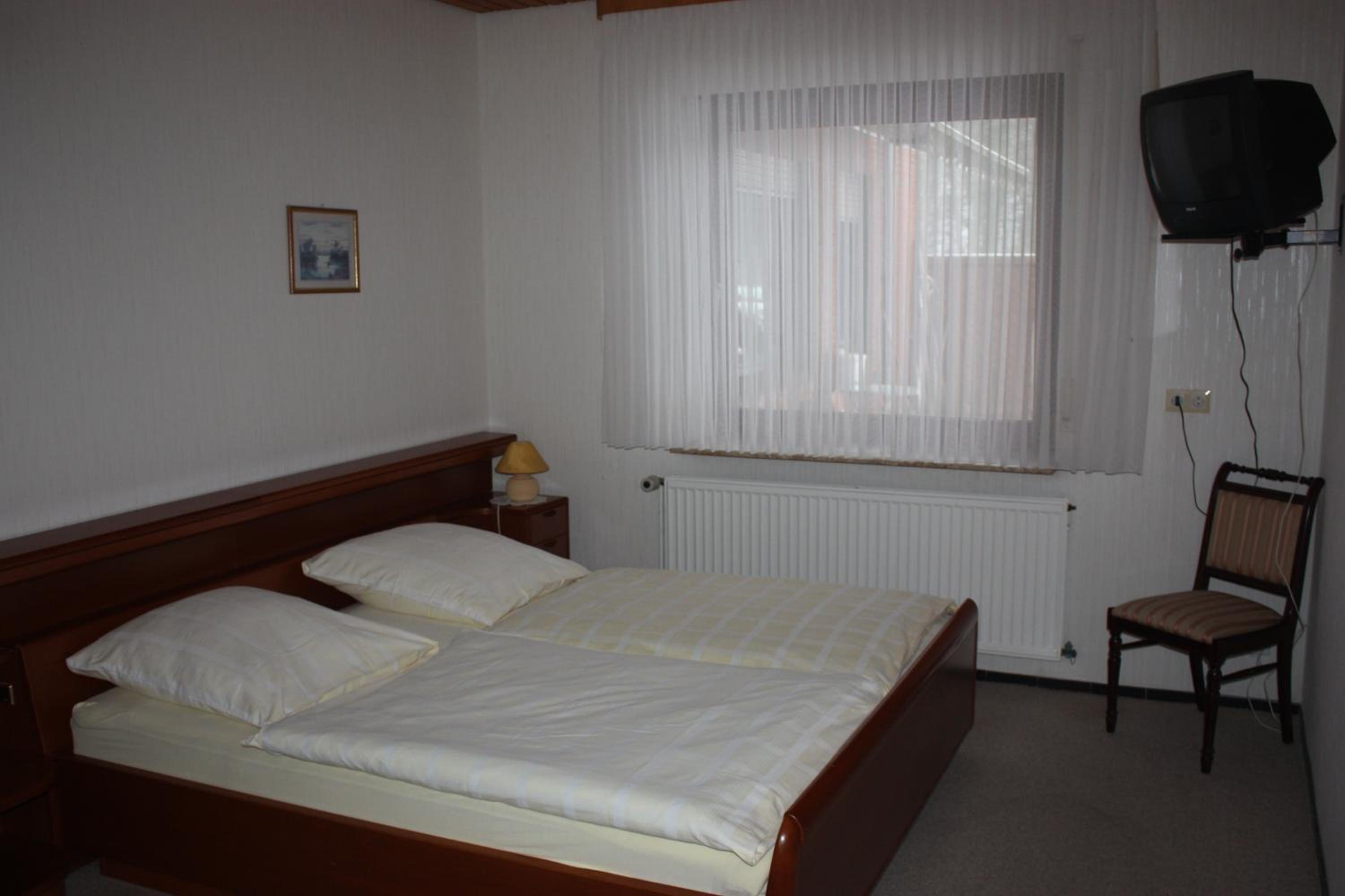 Double Room - Photo 3