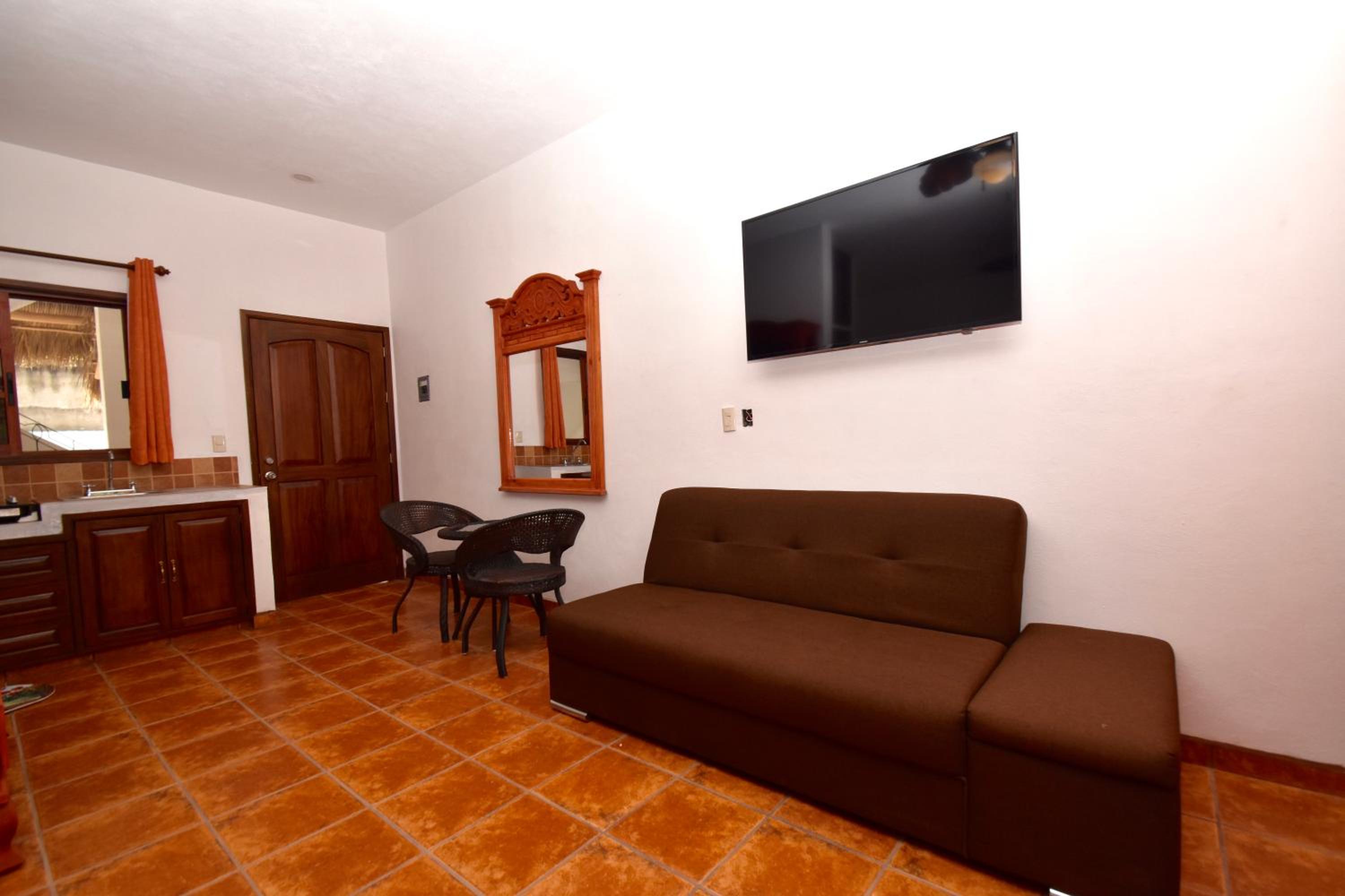 Standard Double or Twin Room with Balcony photo 3