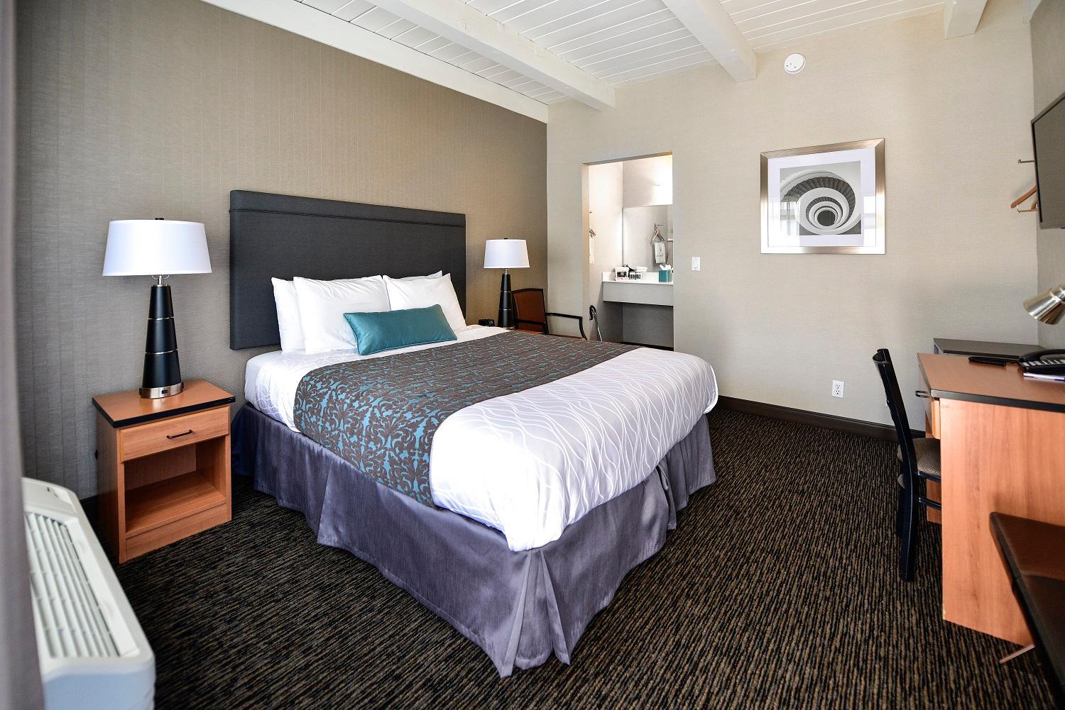 Deluxe Queen Room photo 3