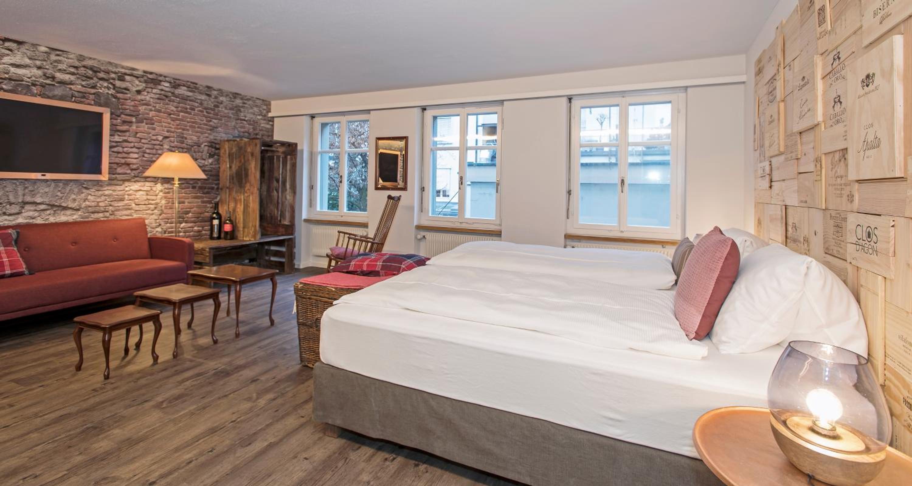 Papillon Deluxe Room - Photo 4