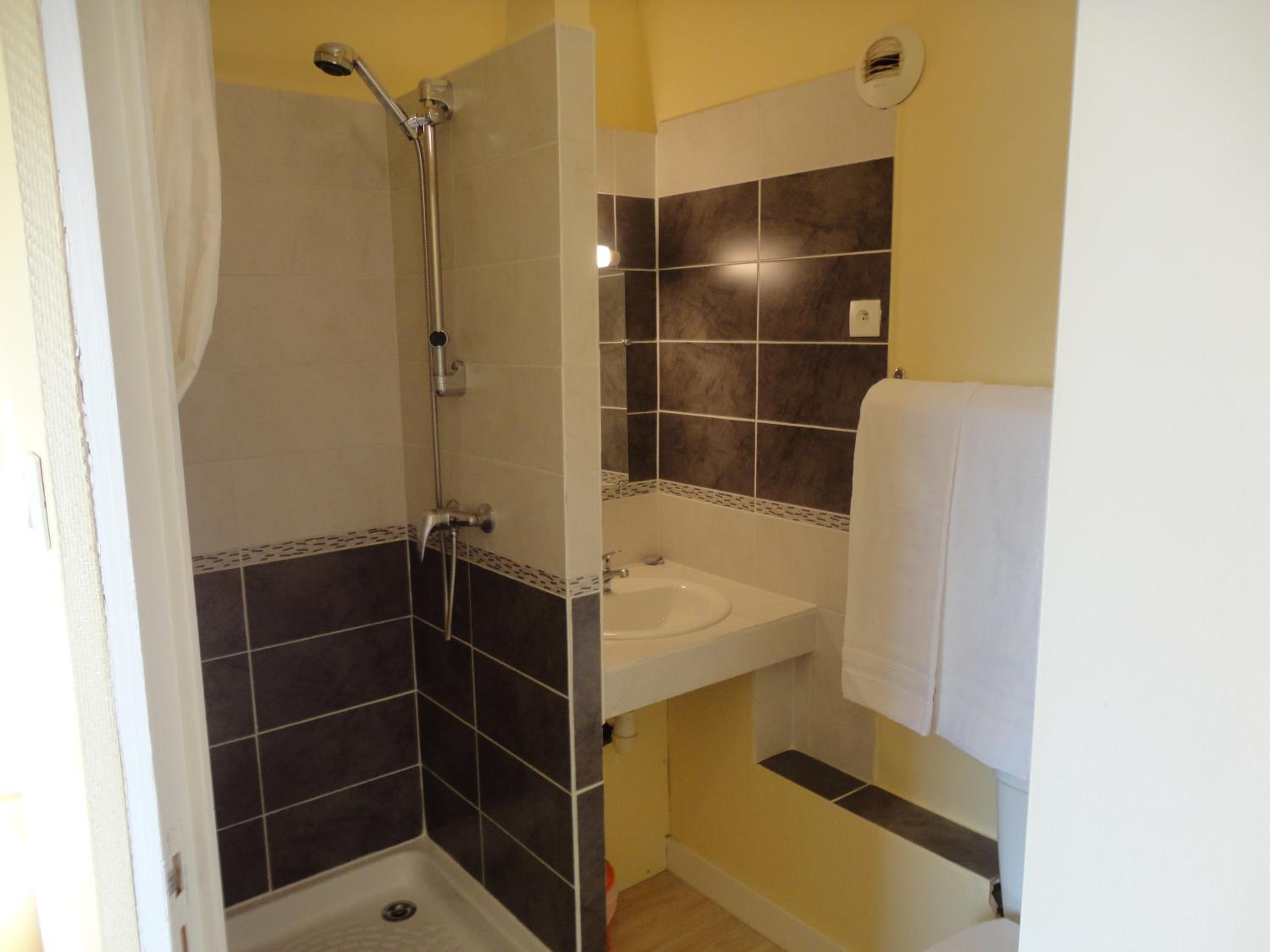 Triple Room - Photo 3