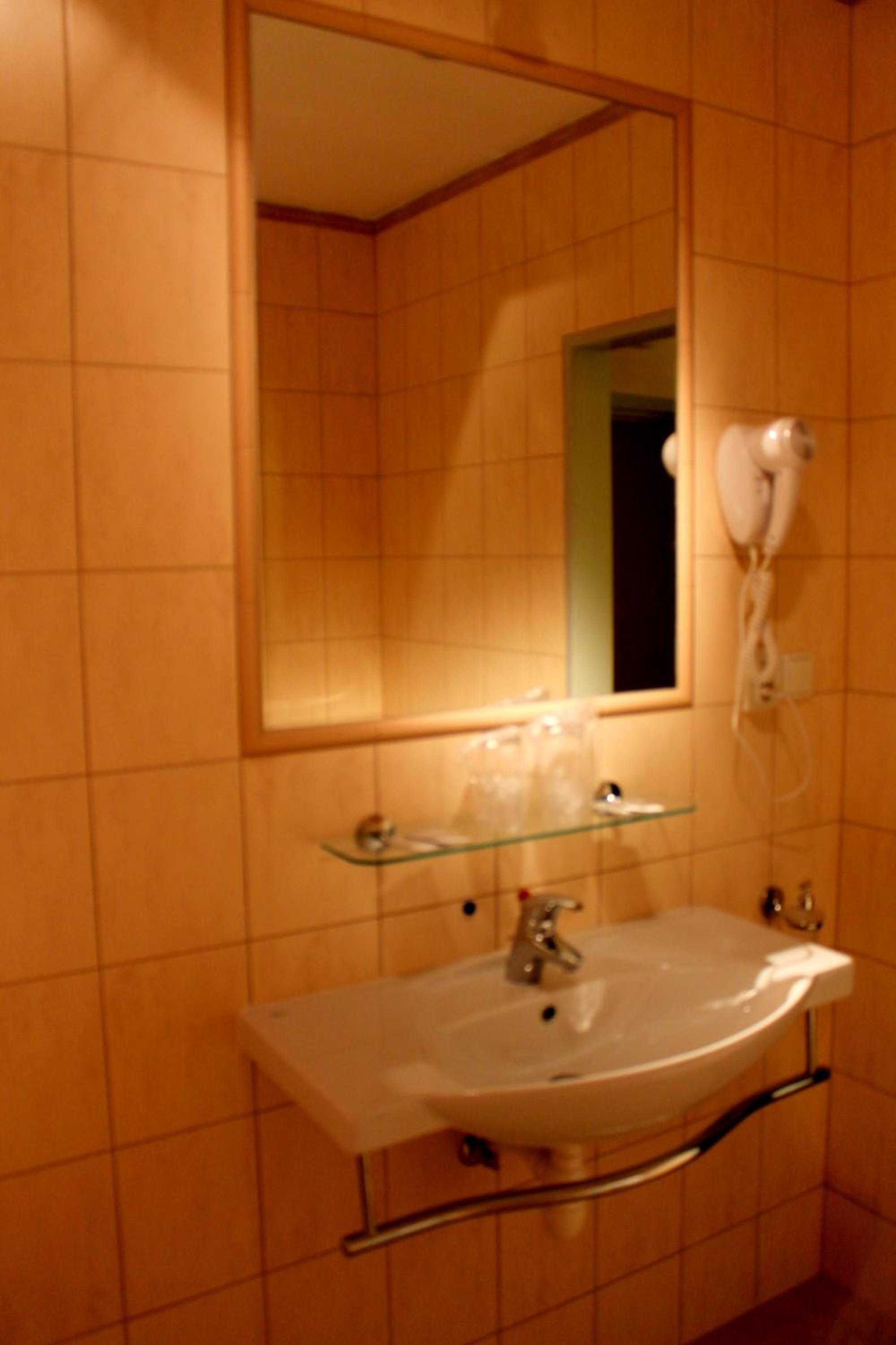 Comfort Double Room - Photo 8