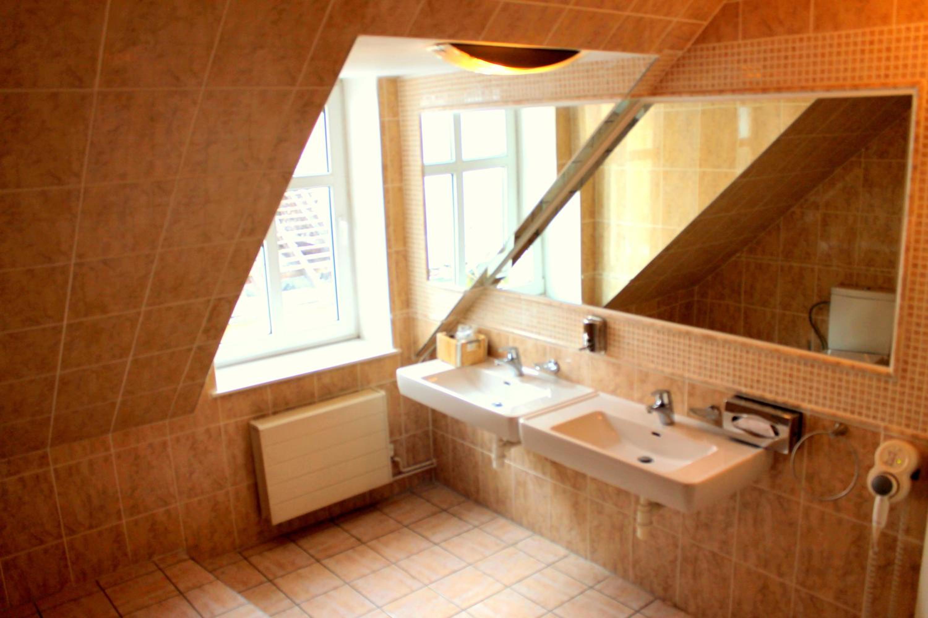 Superior Double Room - Photo 8