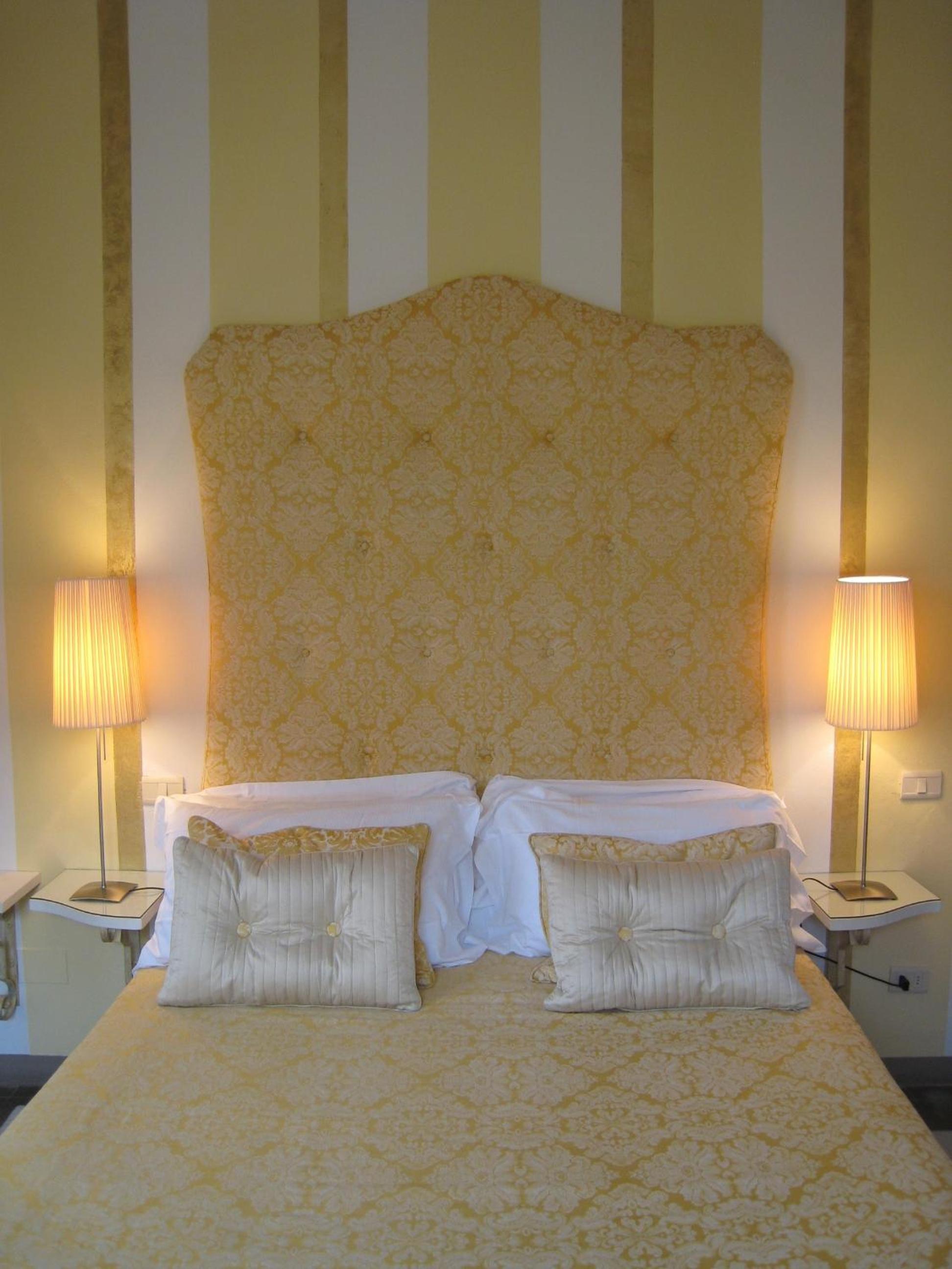 Double or Twin Room photo 3