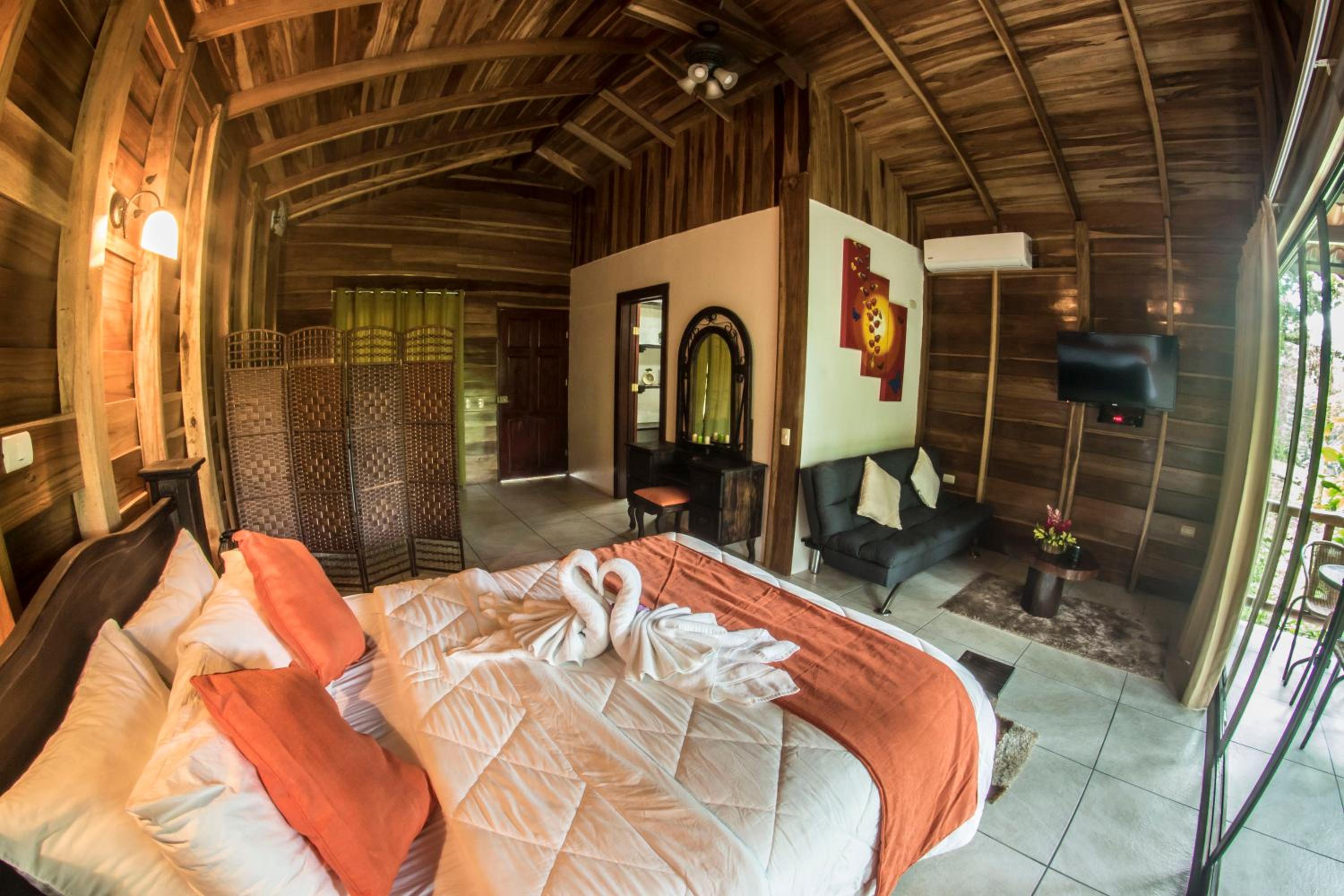 Bungalow with Garden View photo 1