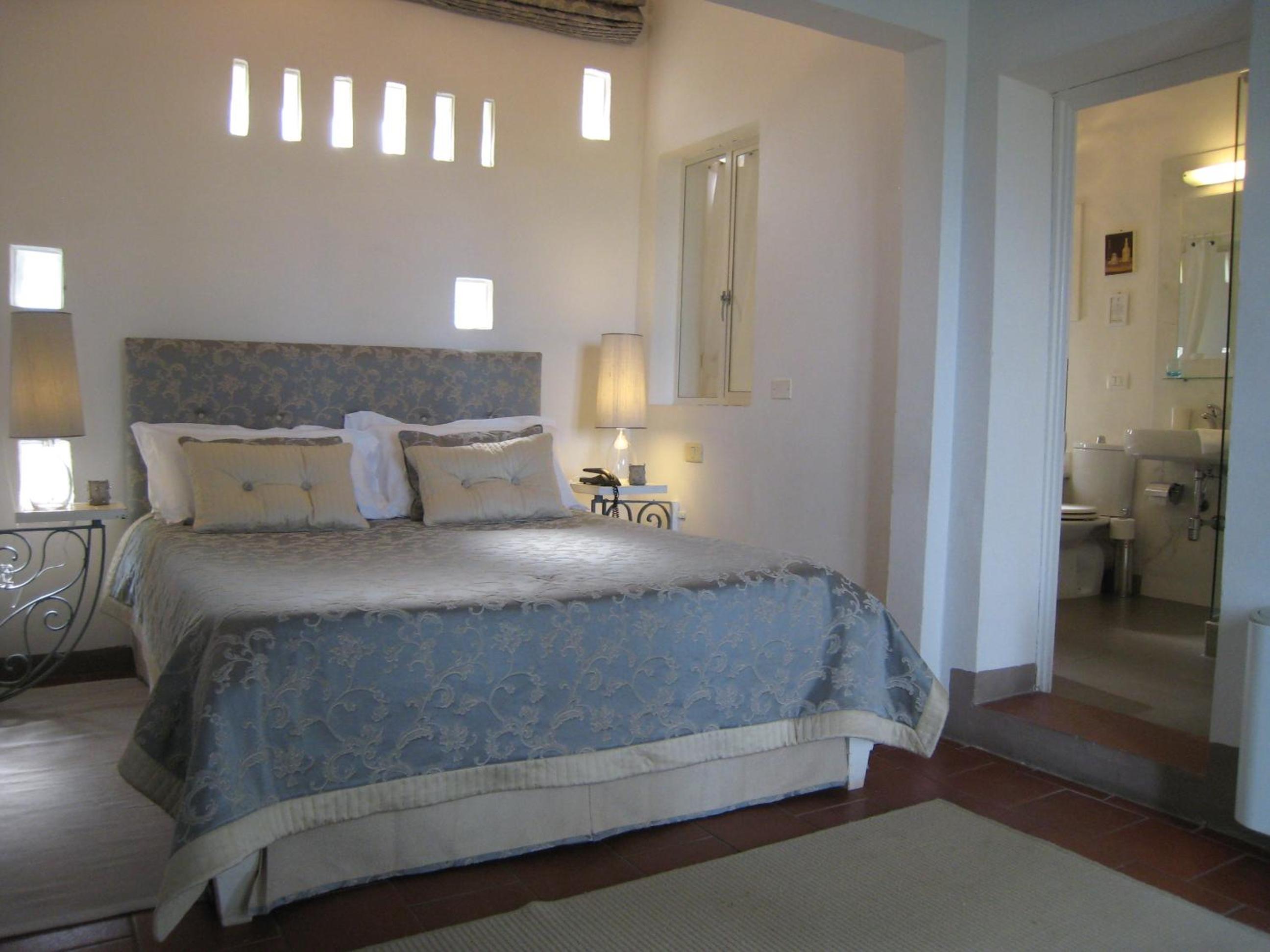 Junior Suite (2 Adults) photo 1