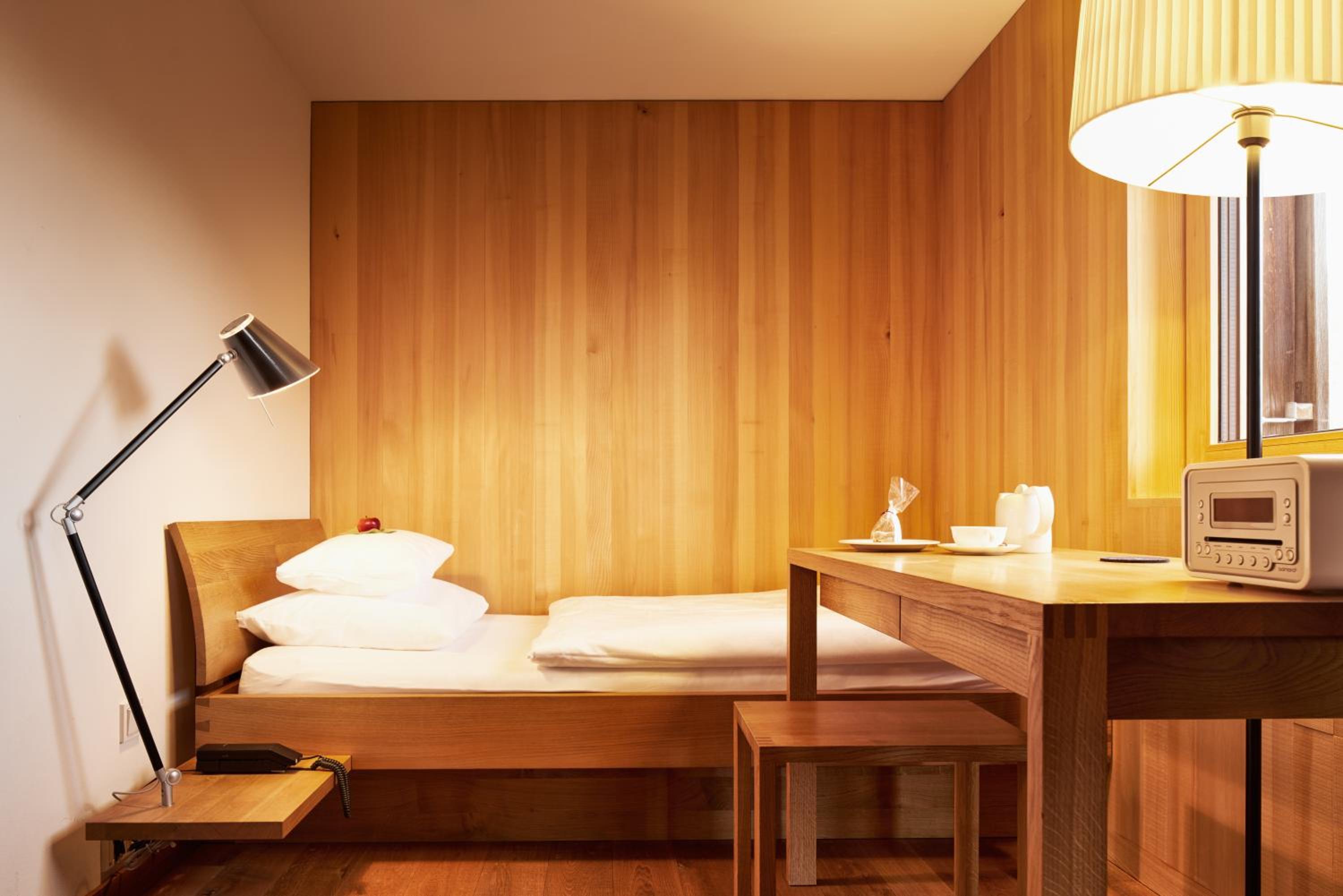 Single Room with Balcony photo 3