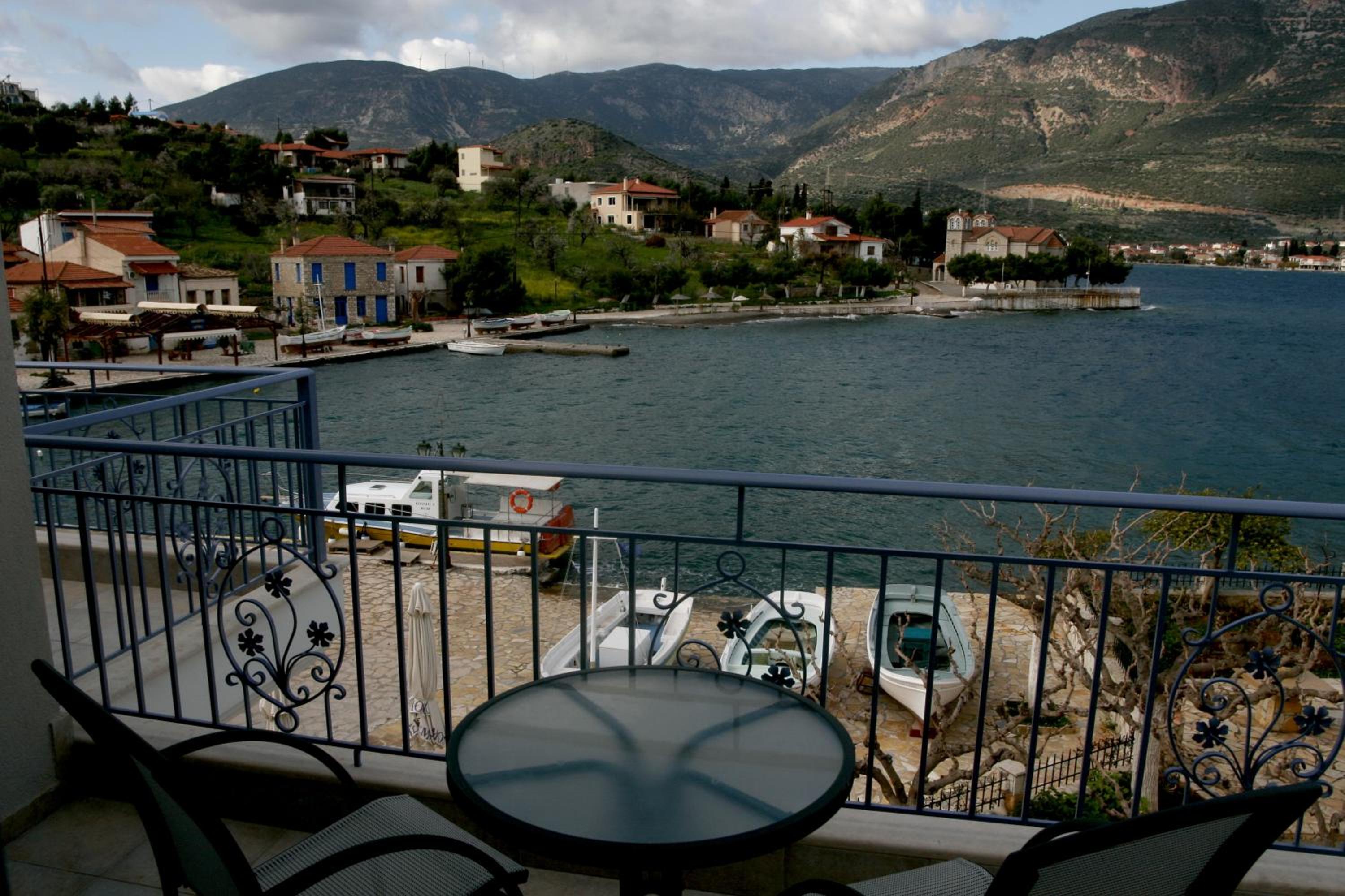 Suite with Terrace - Photo 3