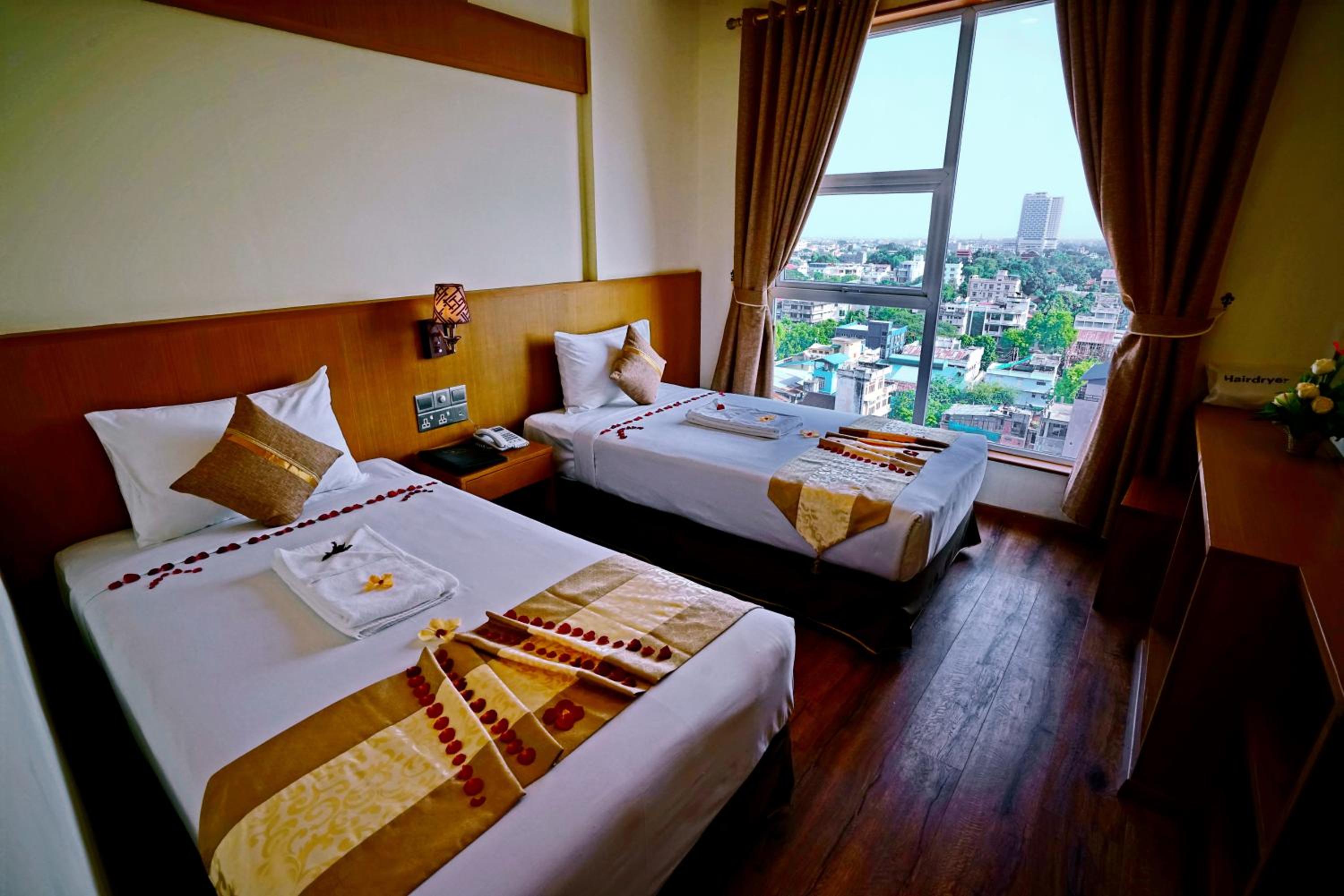 Superior Double or Twin Room - Photo 2