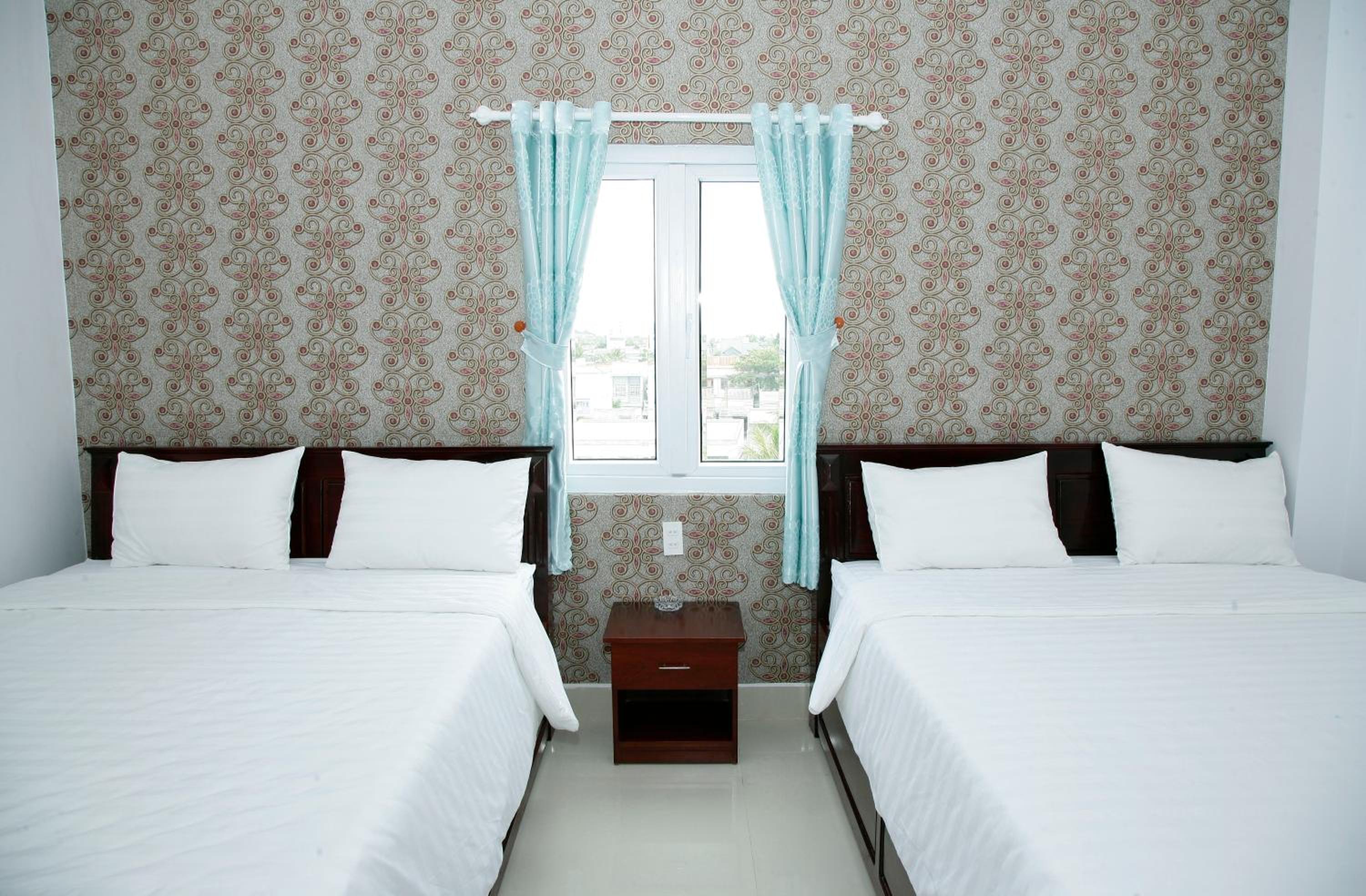 Superior Quadruple Room photo 2