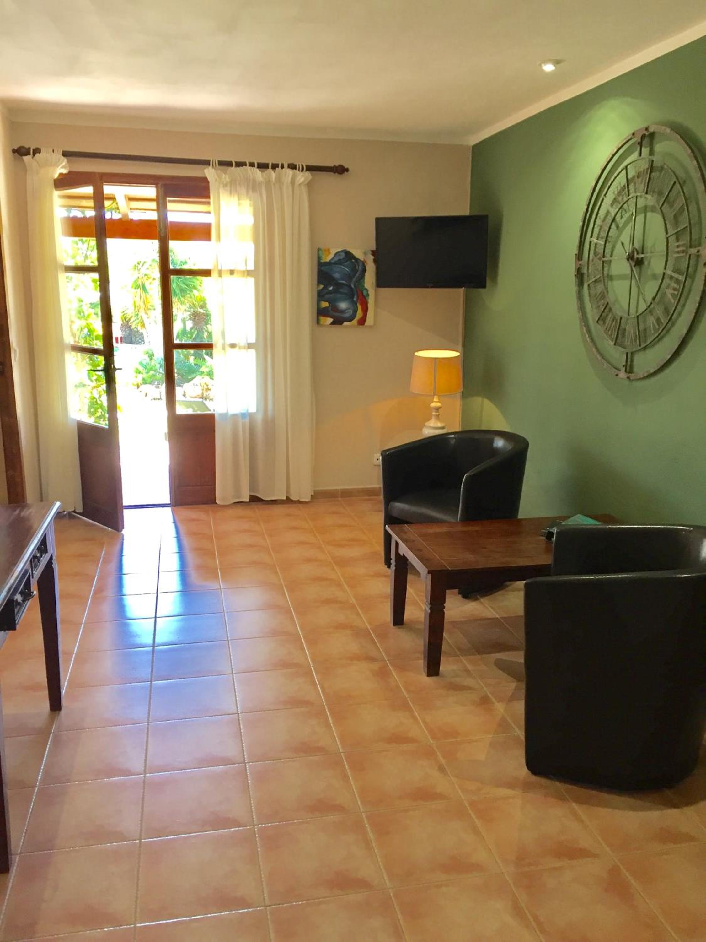 Habitación Familiar con Terraza