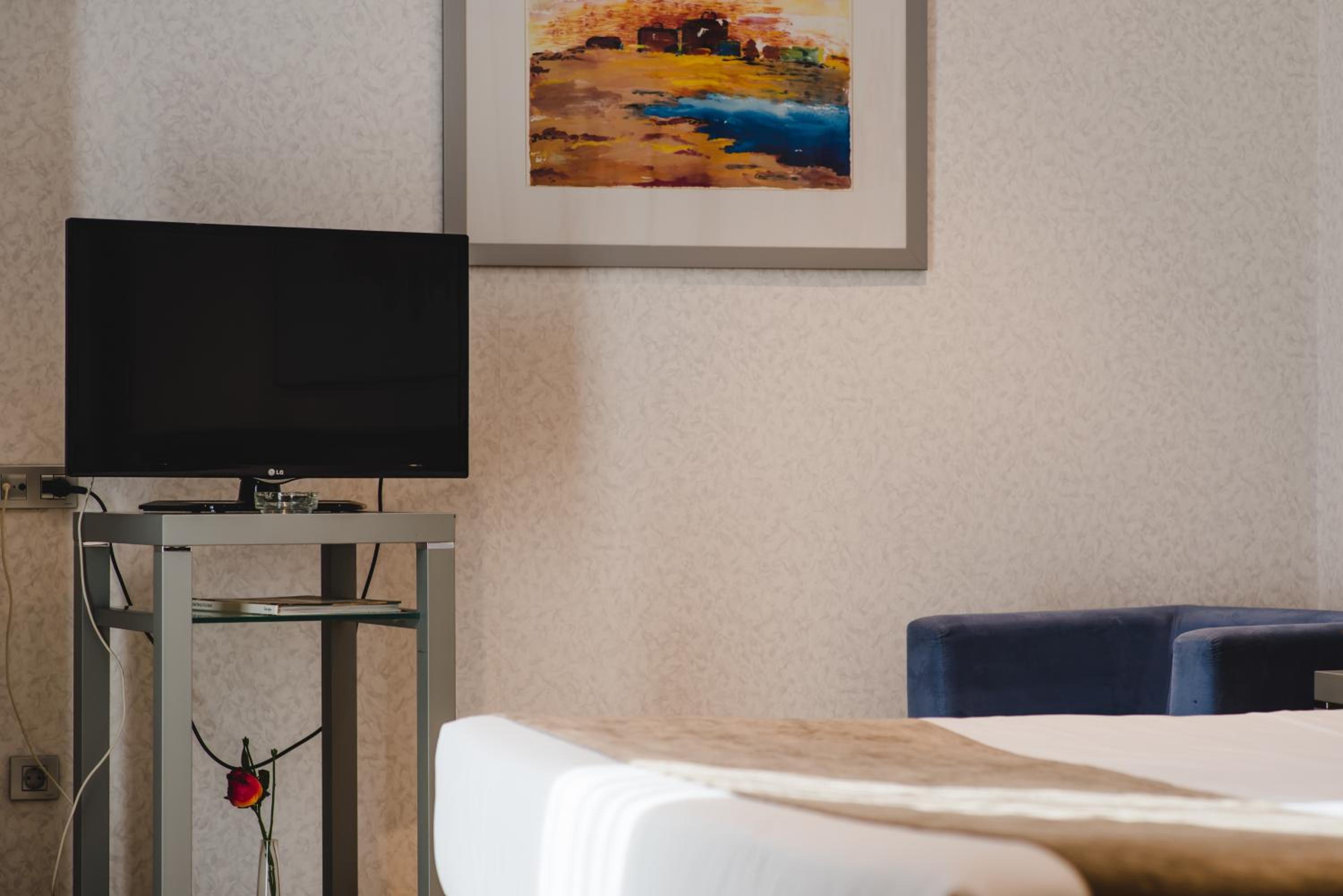 Junior Suite thumbnail 6