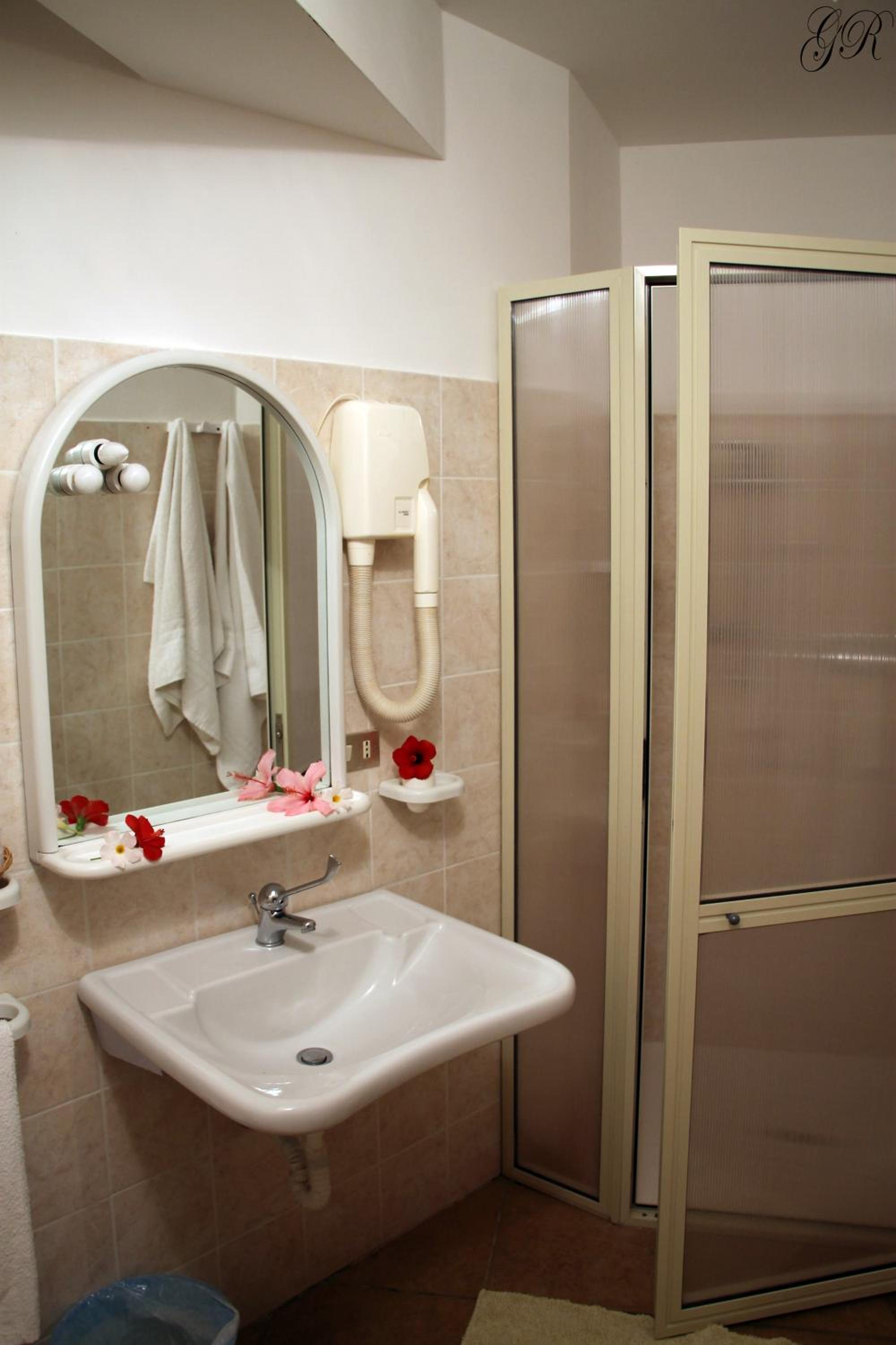 Quadruple Room photo 2