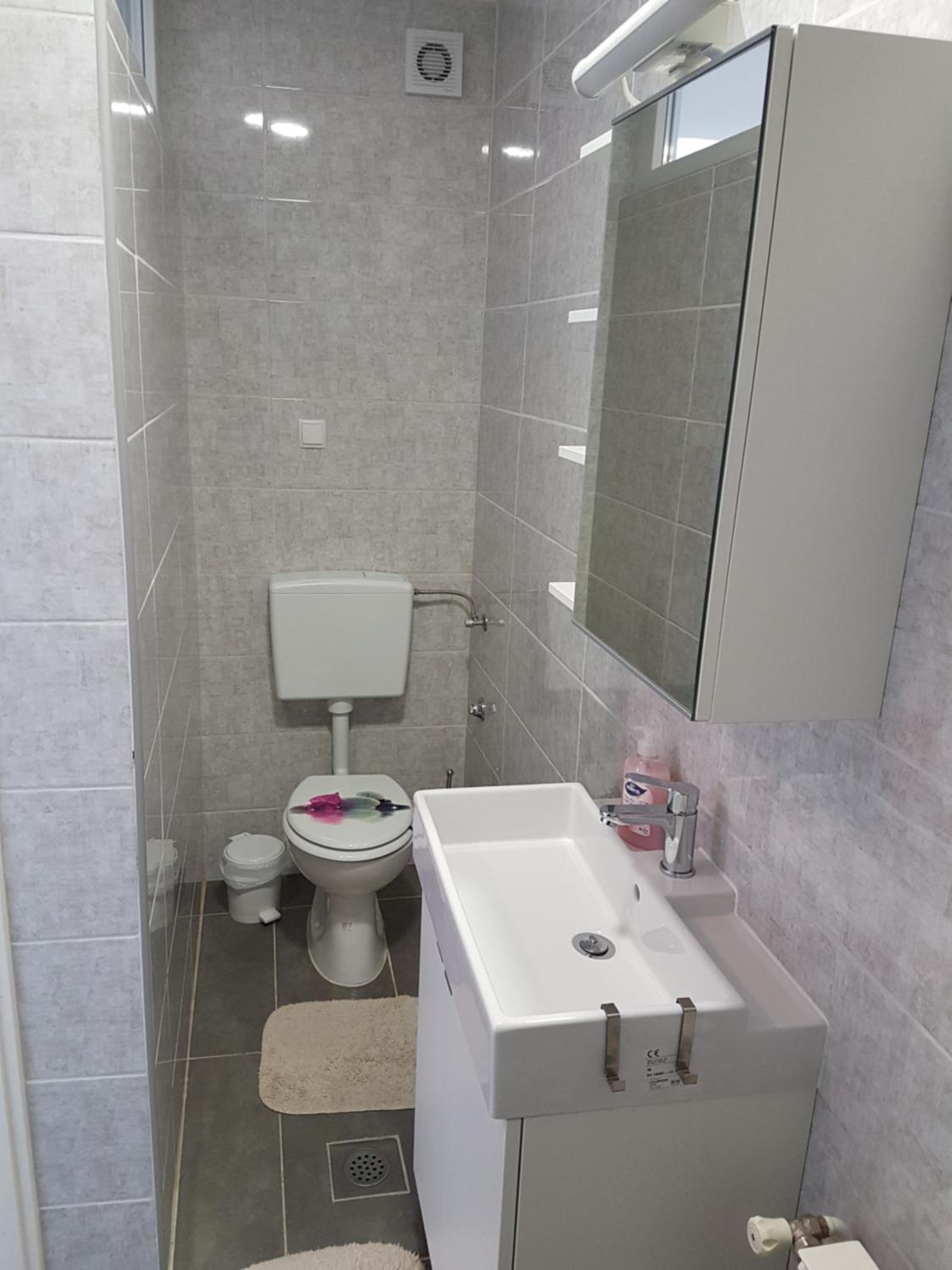 Studio Apartment - Photo 5