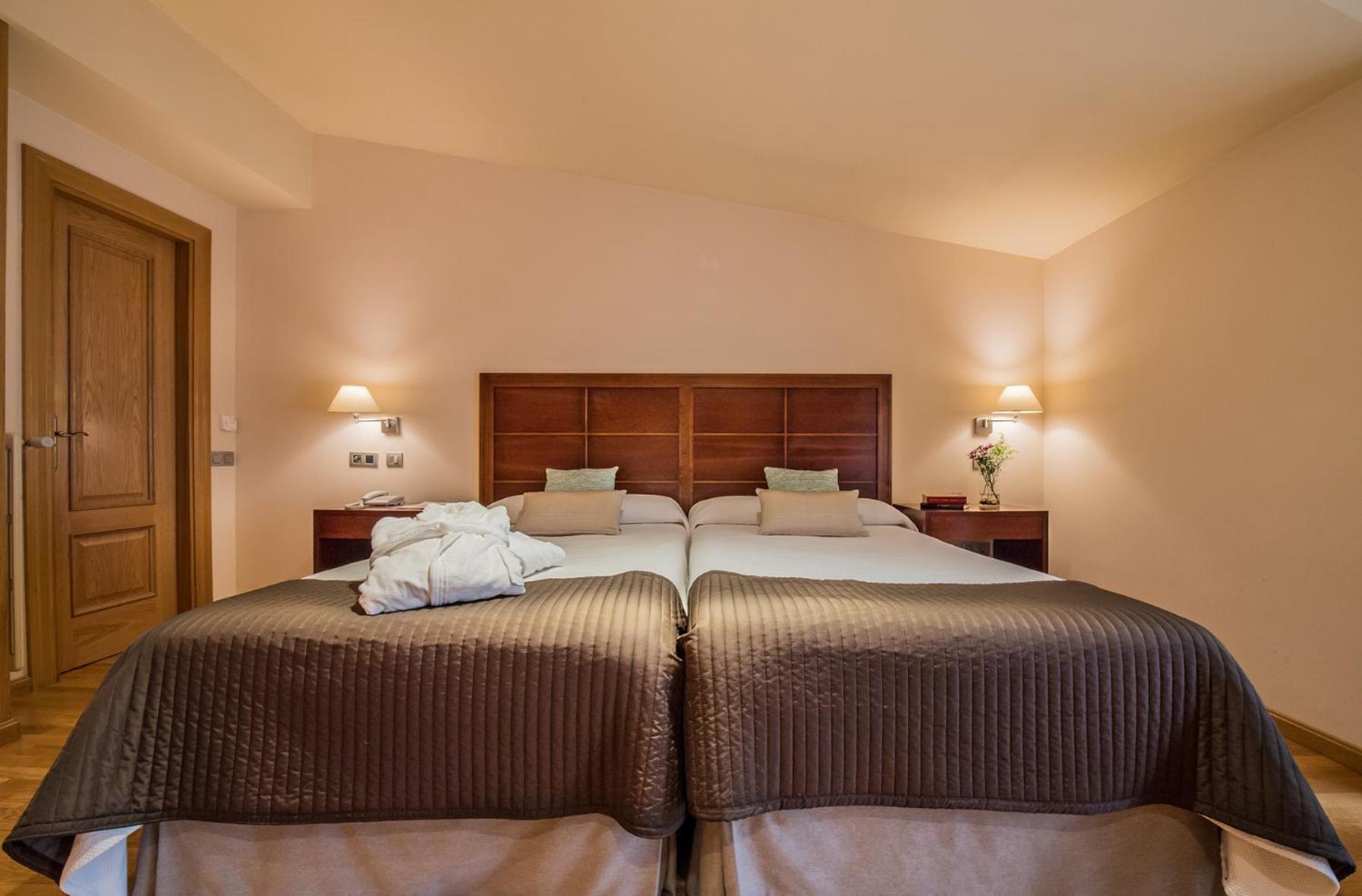 Habitación Doble o con Dos Camas
