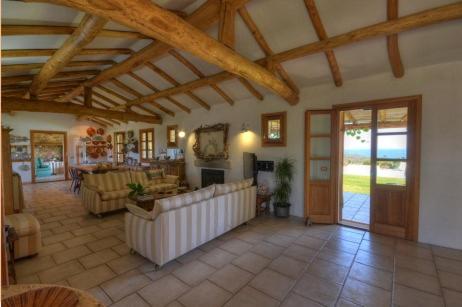 Four-Bedroom House photo 1