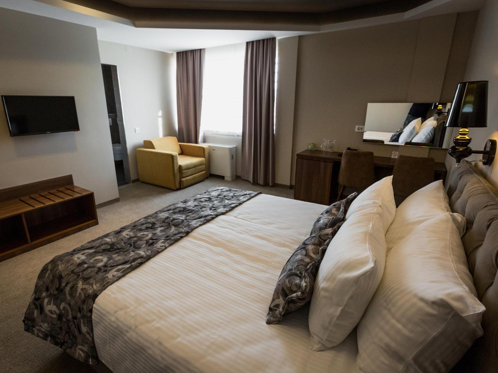Double or Twin Room photo 1