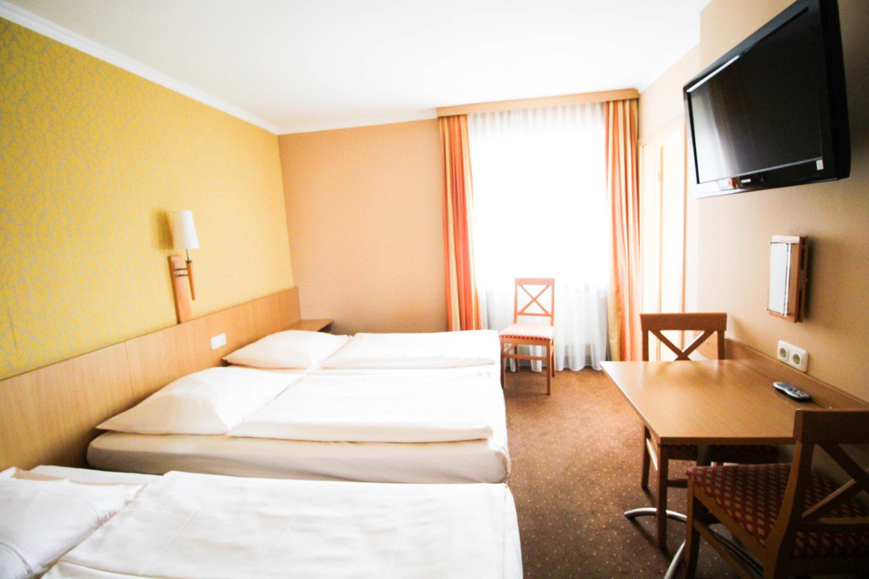 Triple Room - Photo 4