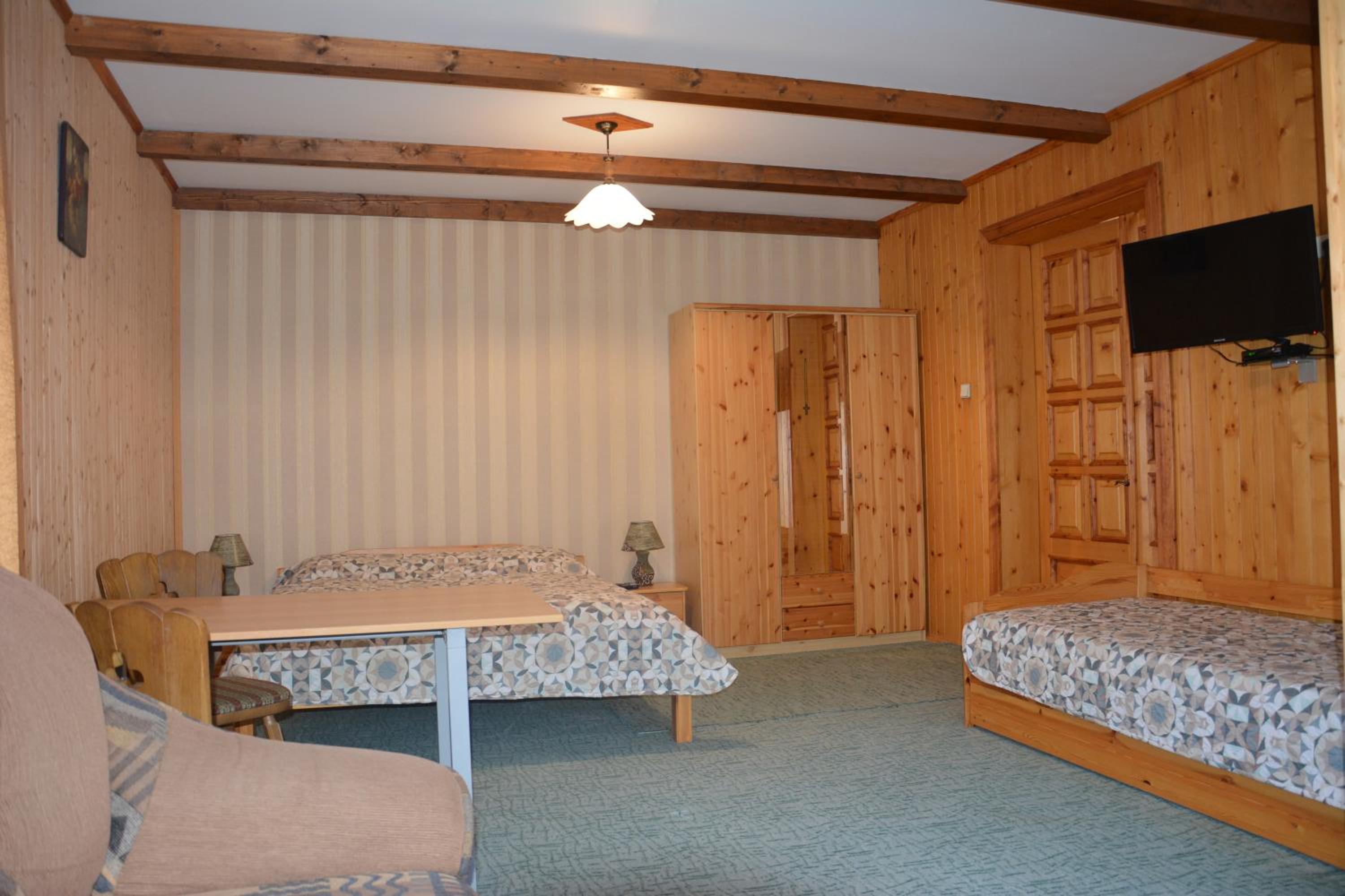 Comfort Triple Room with Shower photo 3