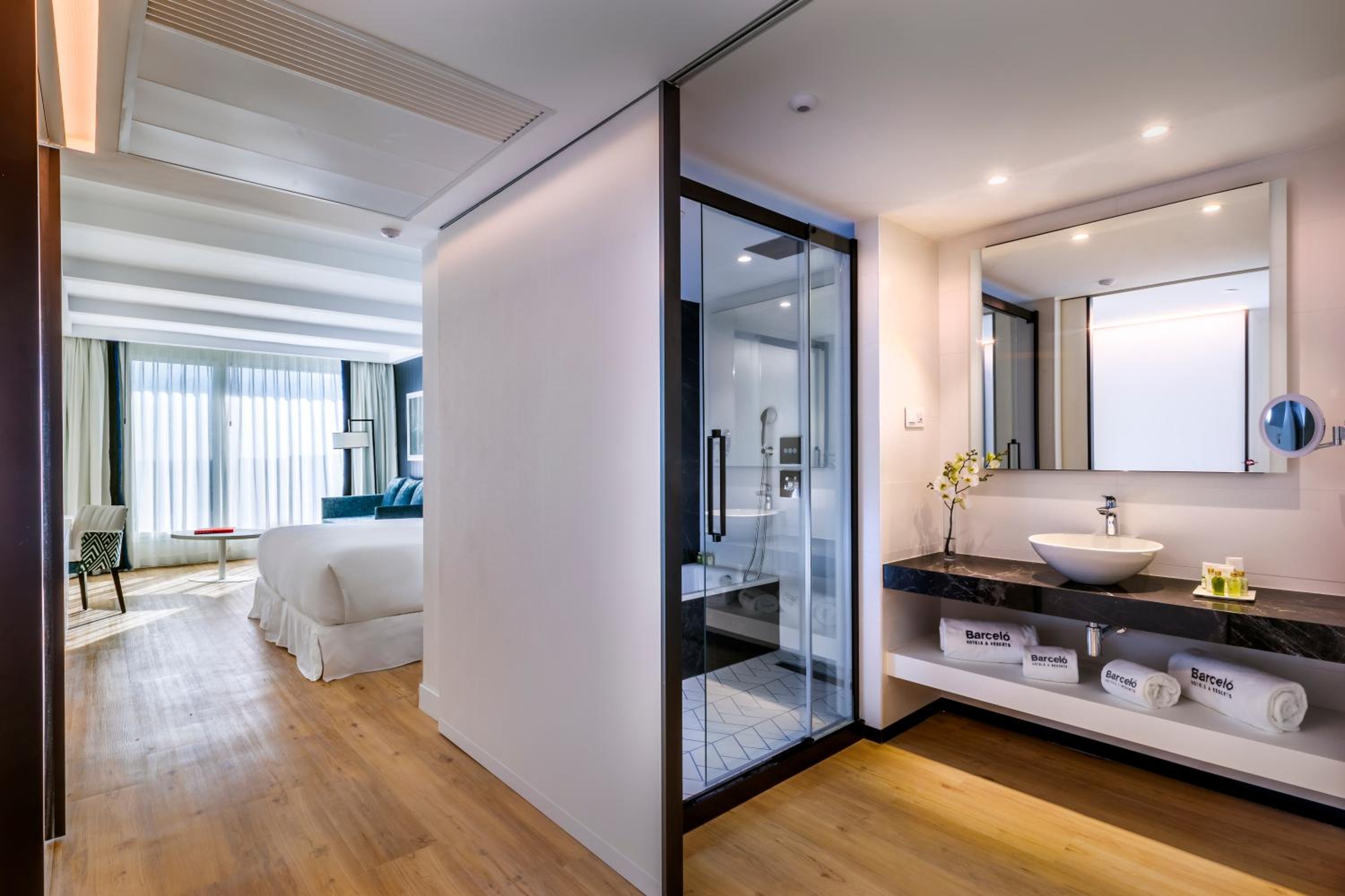 Premium Family Room (3+3)