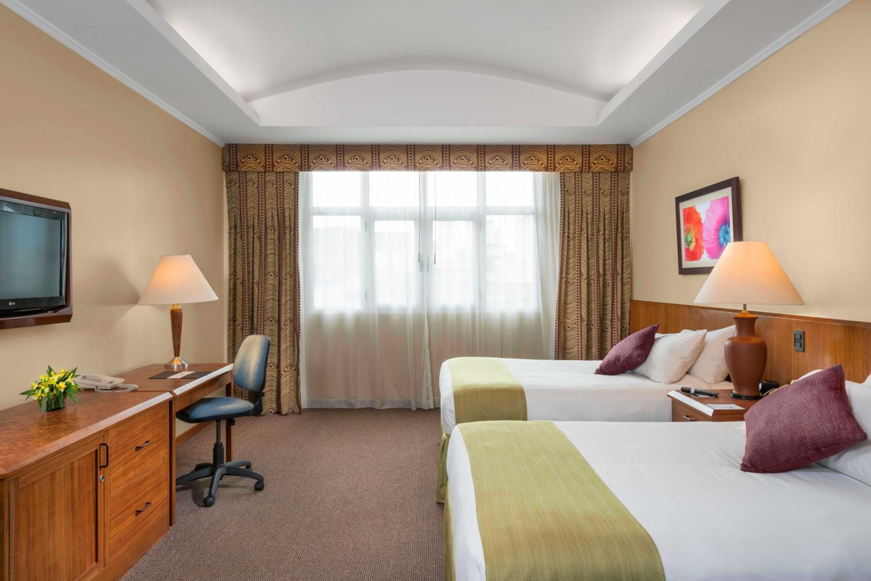 Twin Room - Photo 7