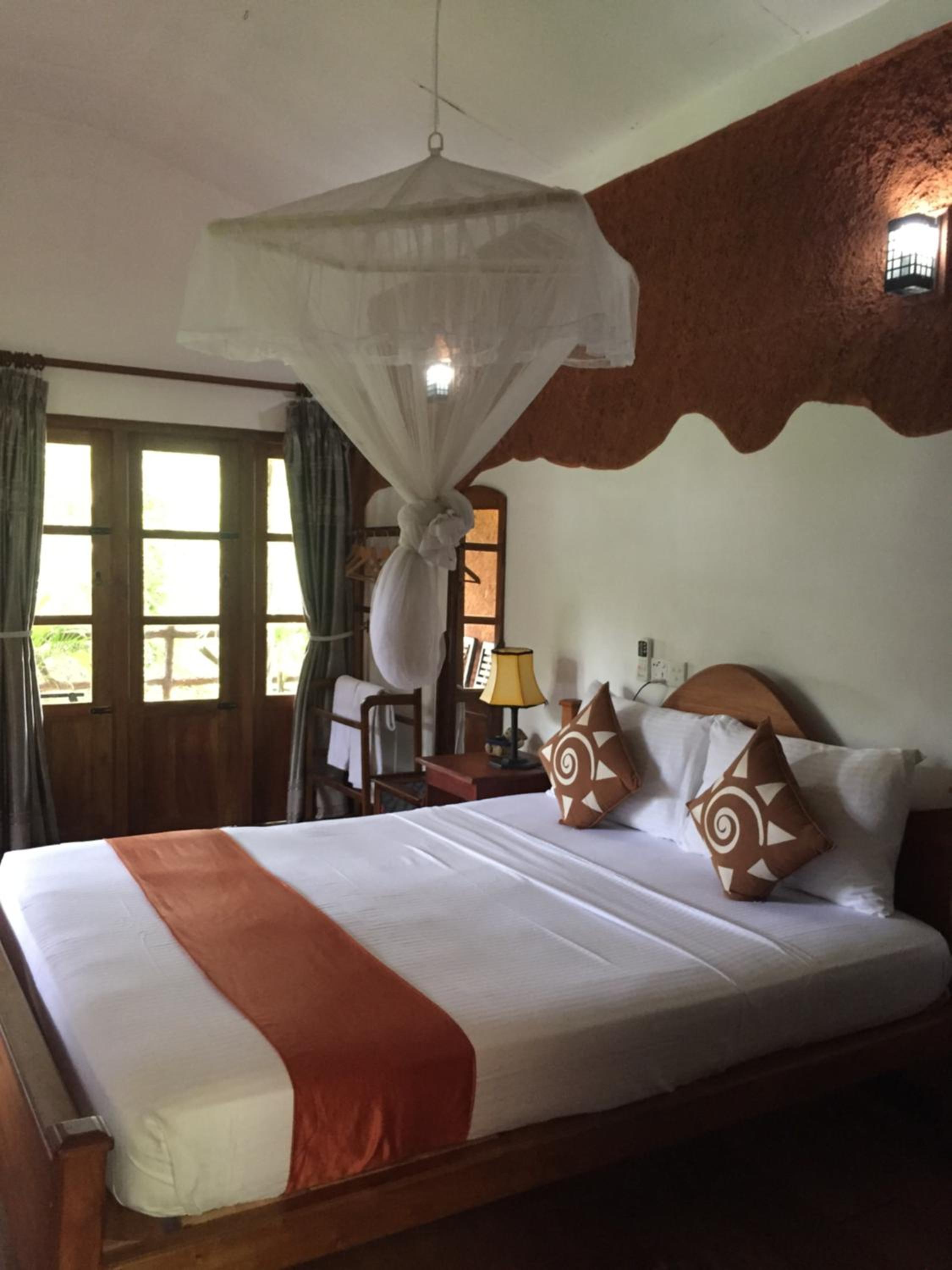 Superior Double Room with Pool View