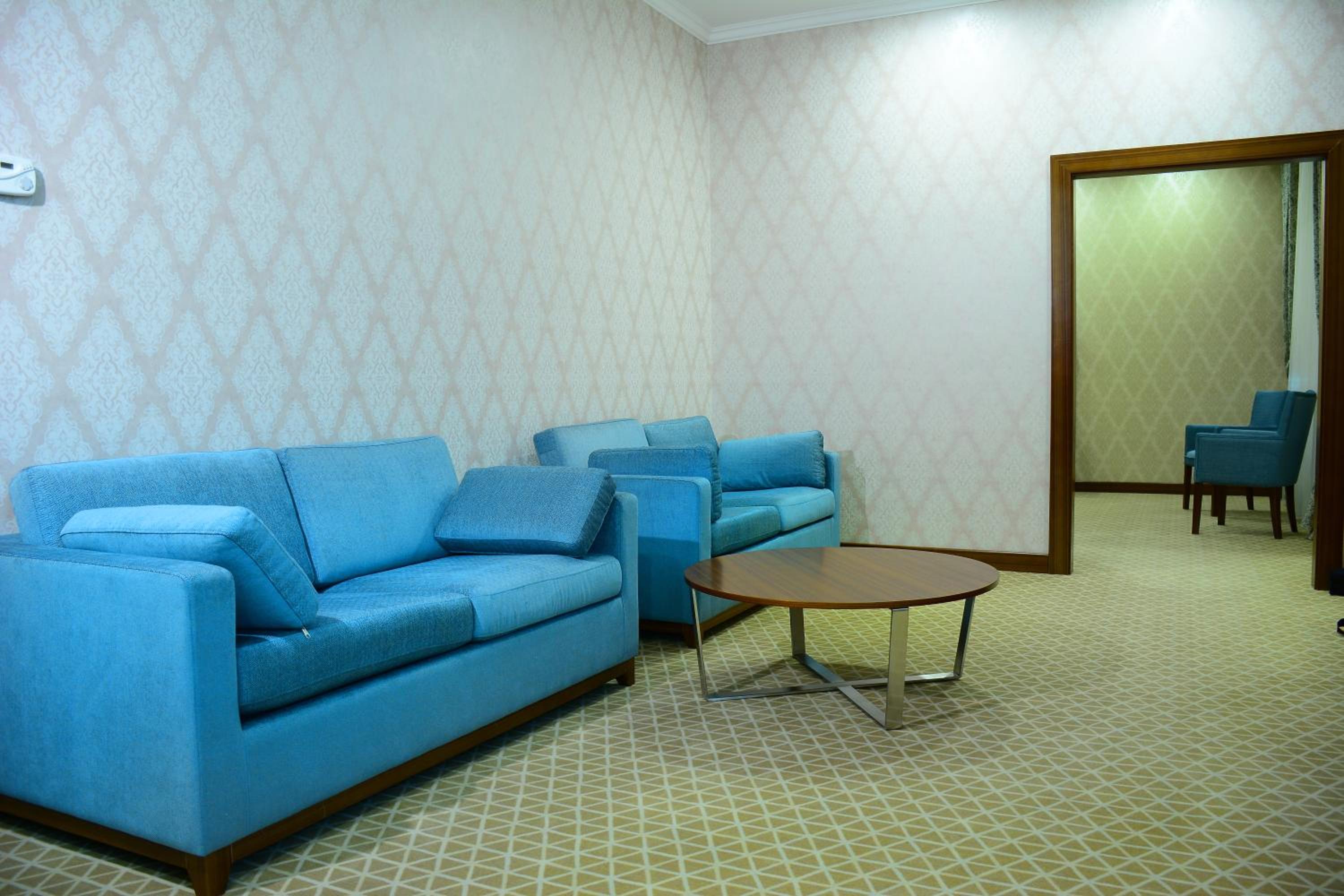 King Studio with Sofa Bed photo 1