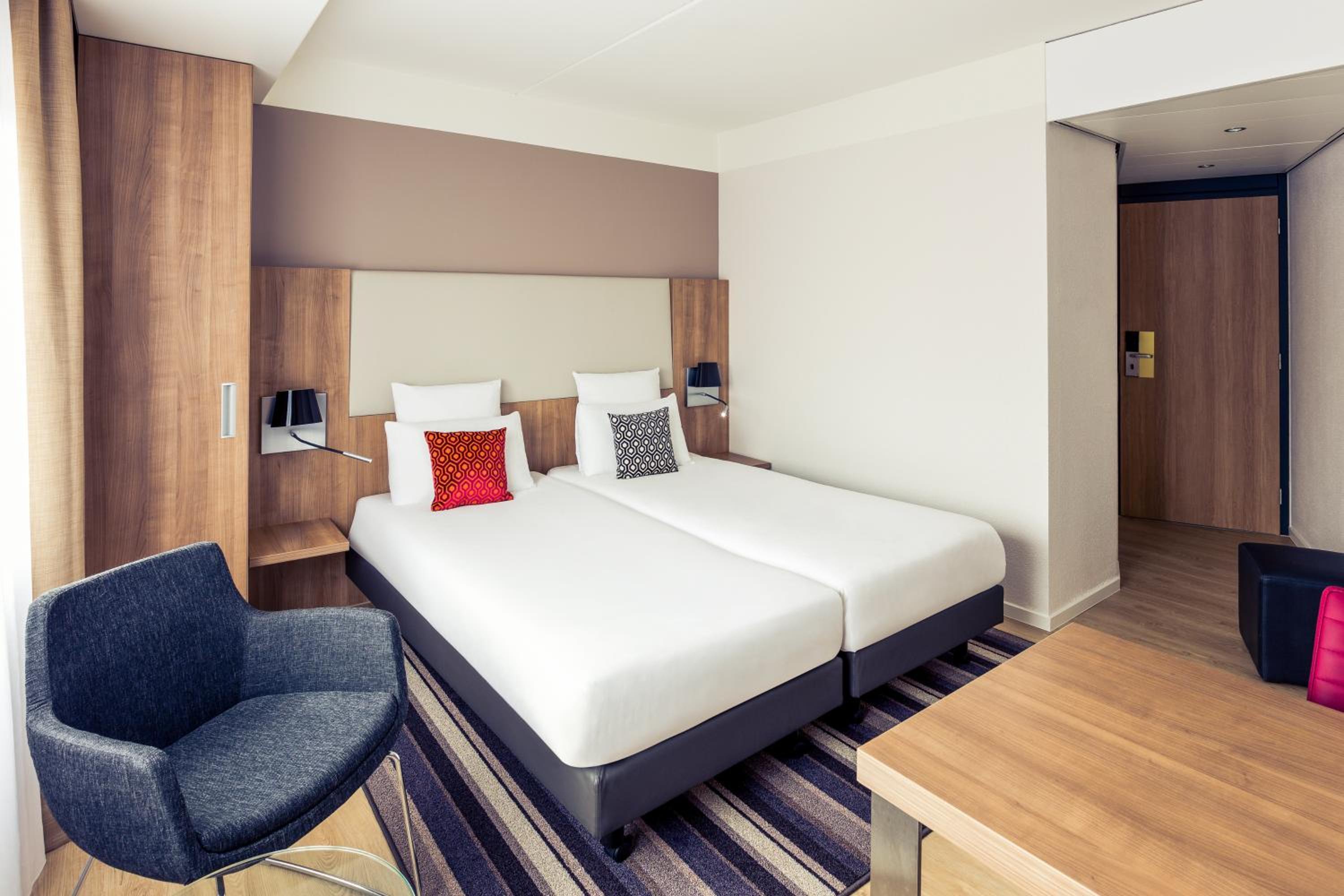 Standard Twin Room - Photo 1