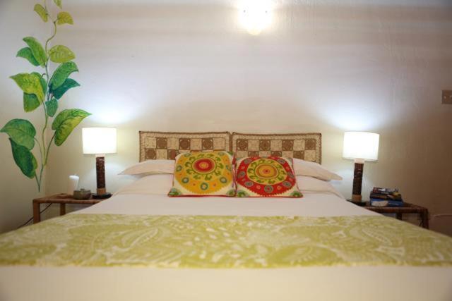 Queen Room photo 3