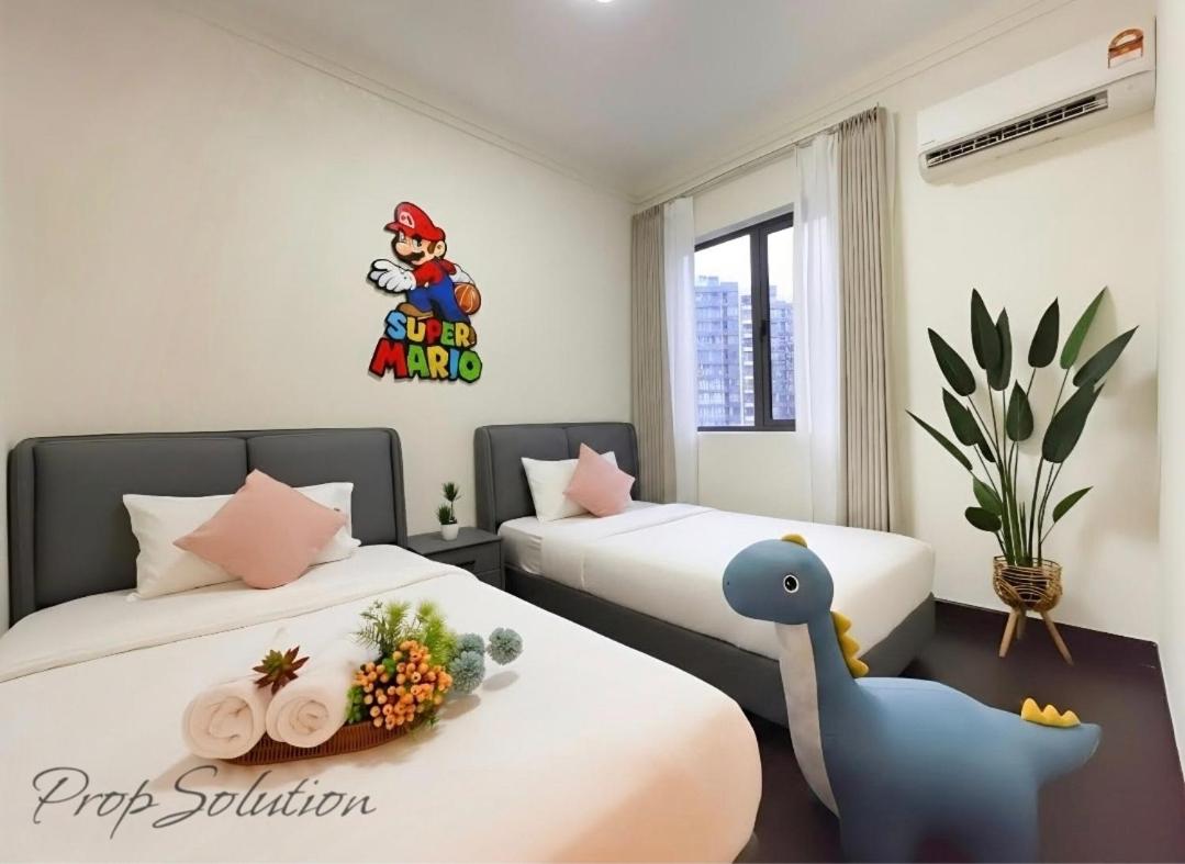 Three-Bedroom Apartment with Balcony