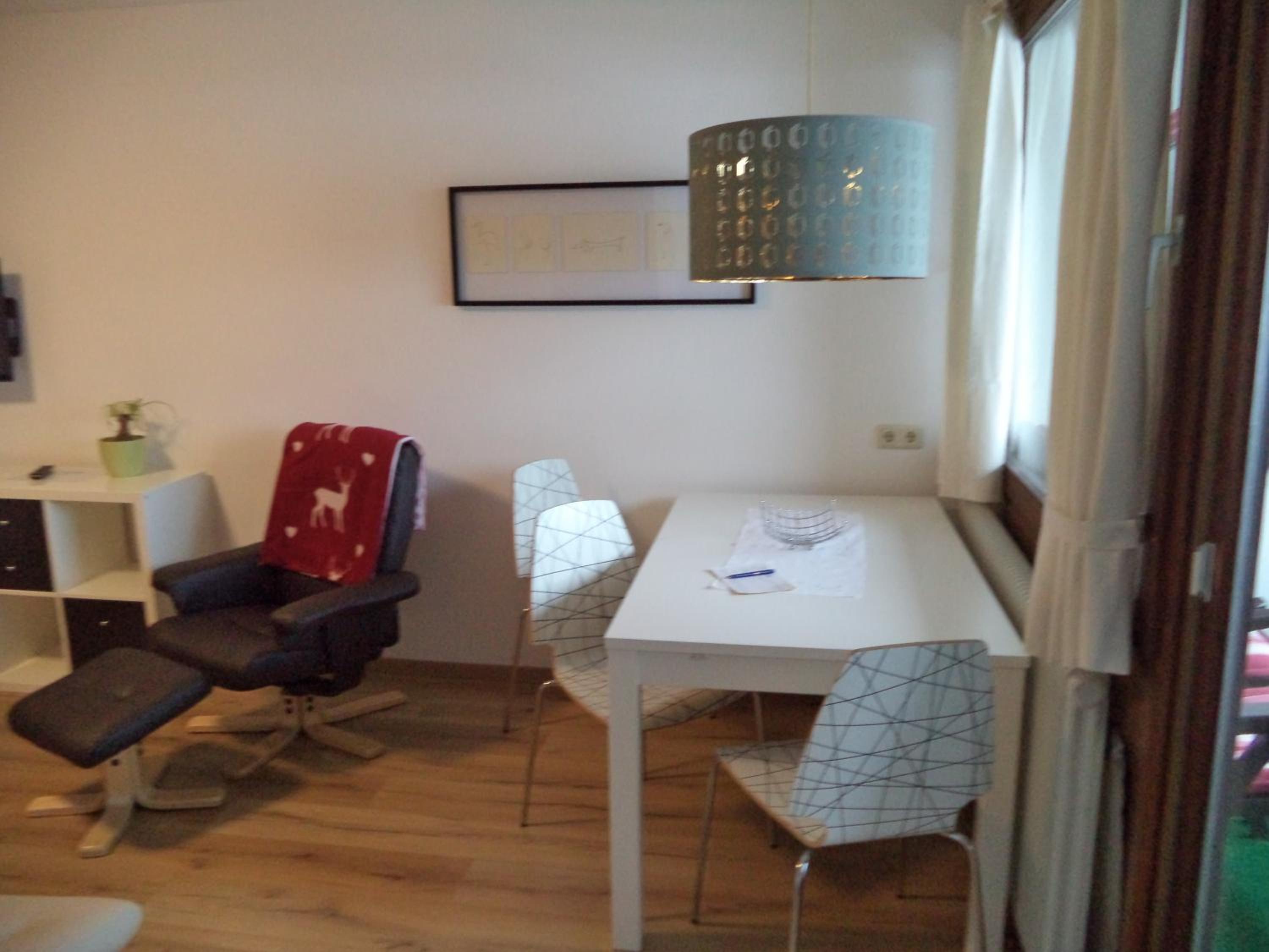 Apartment with Mountain View - Photo 24