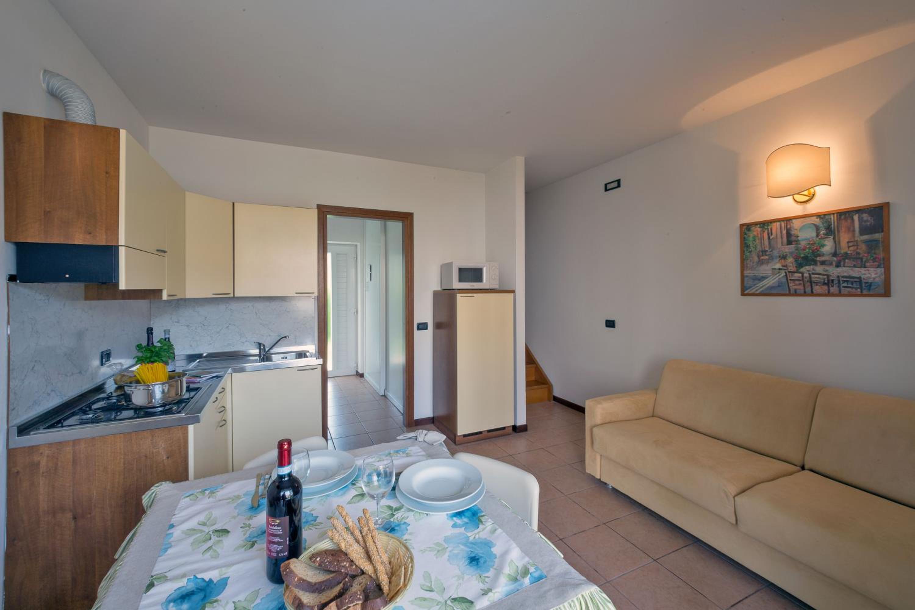 One-Bedroom Apartment - Split Level