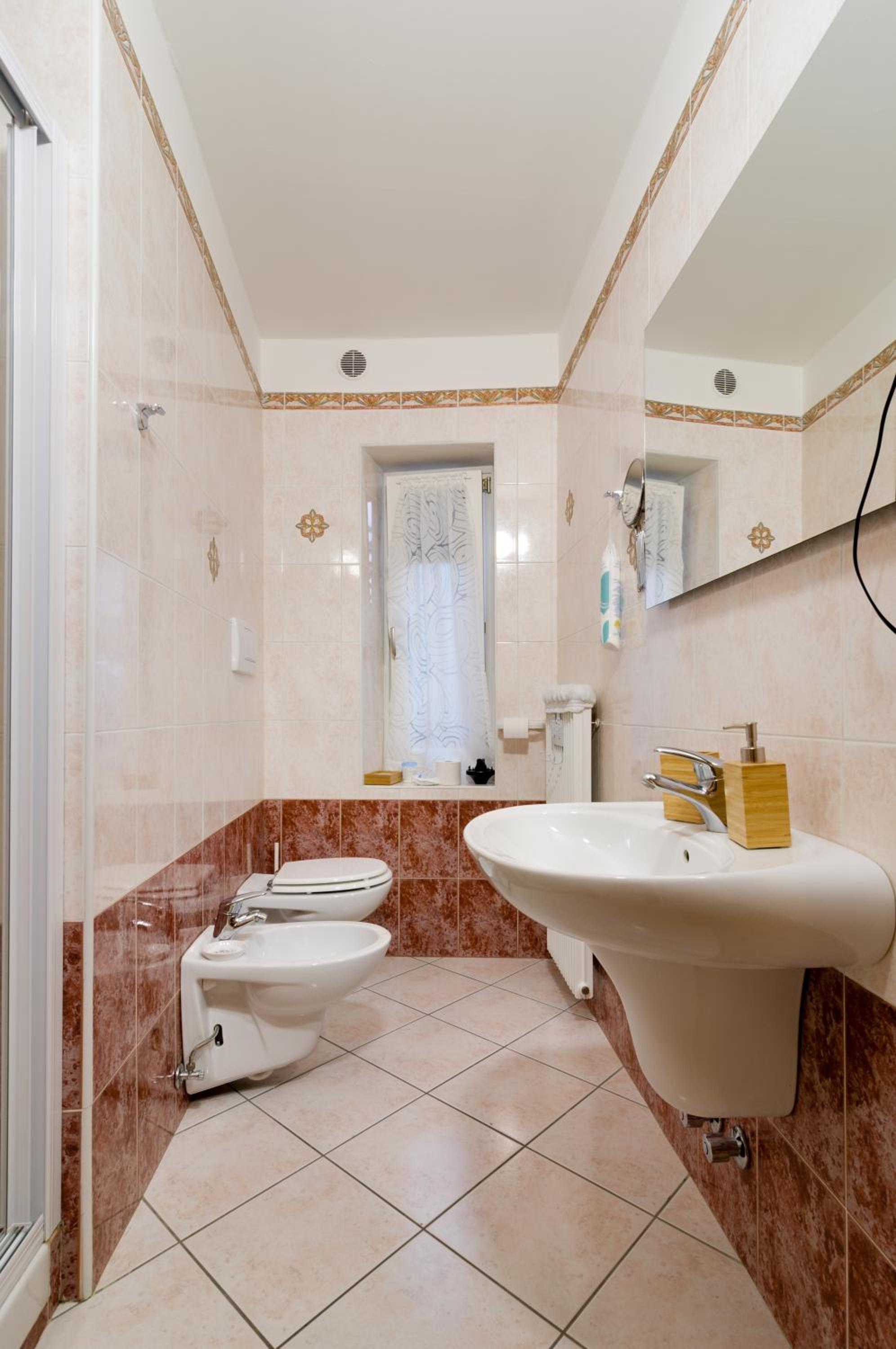 Junior Suite with Terrace - Photo 4