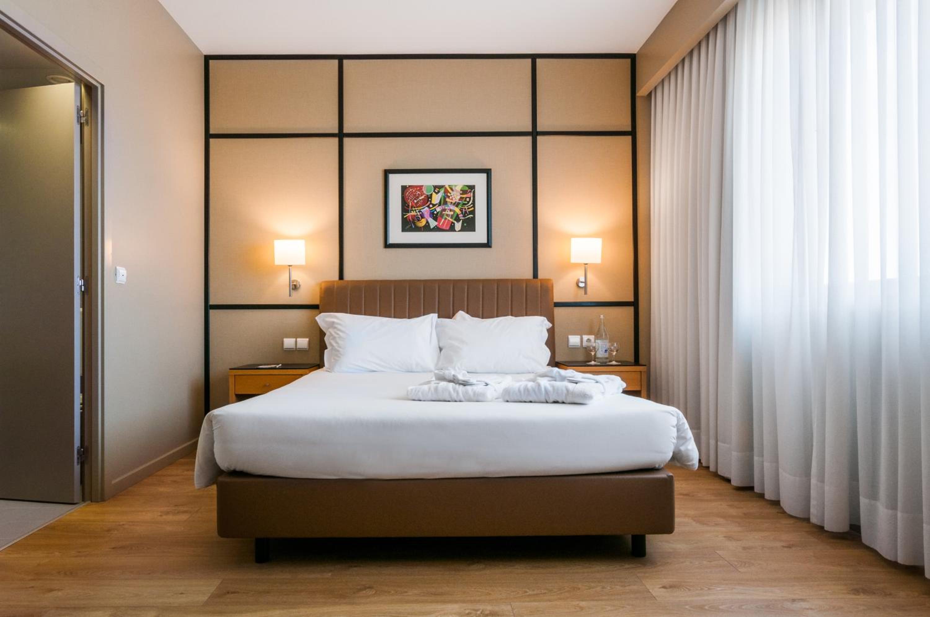 Standard Double Room - Photo 1