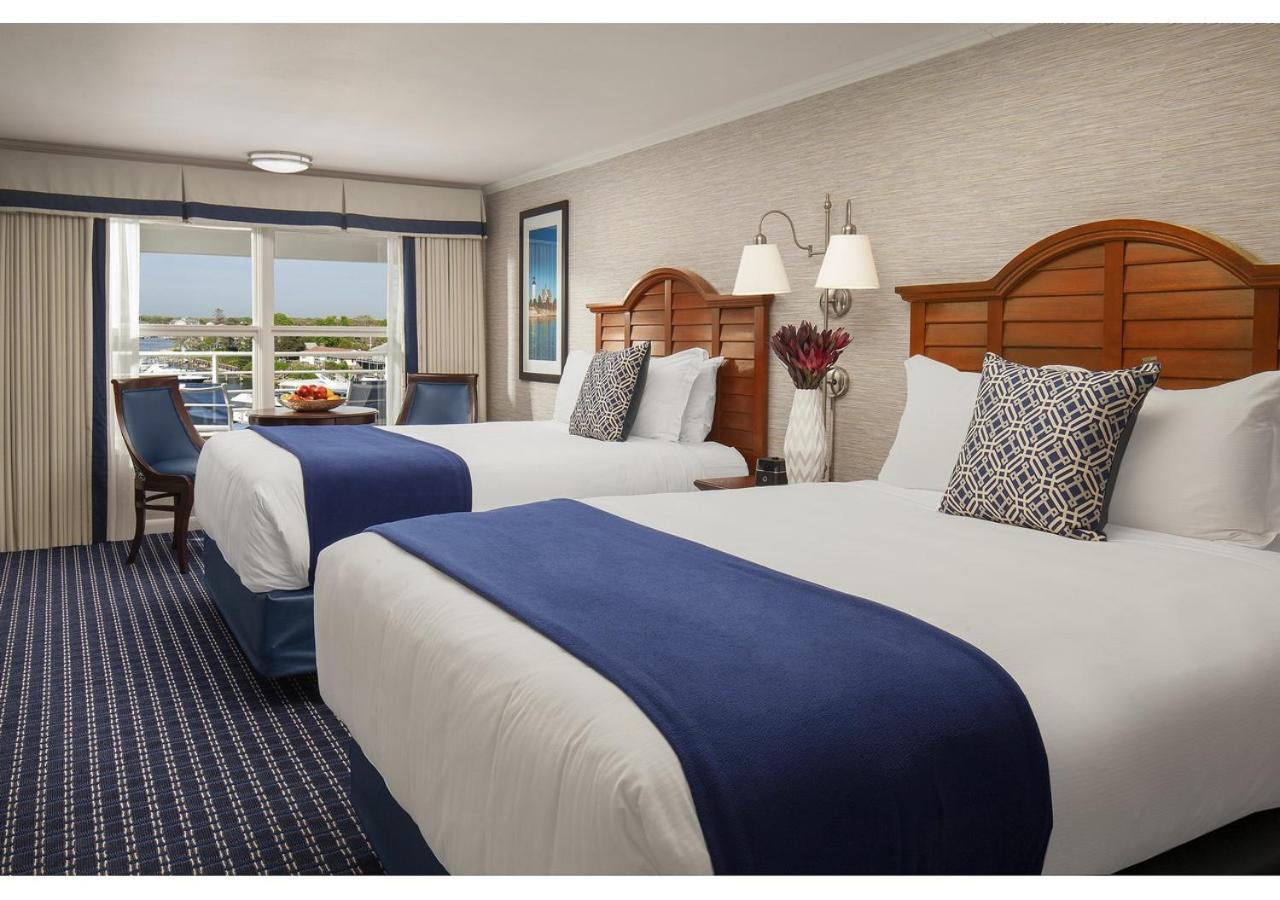 Double Room with Pool View - Photo 1