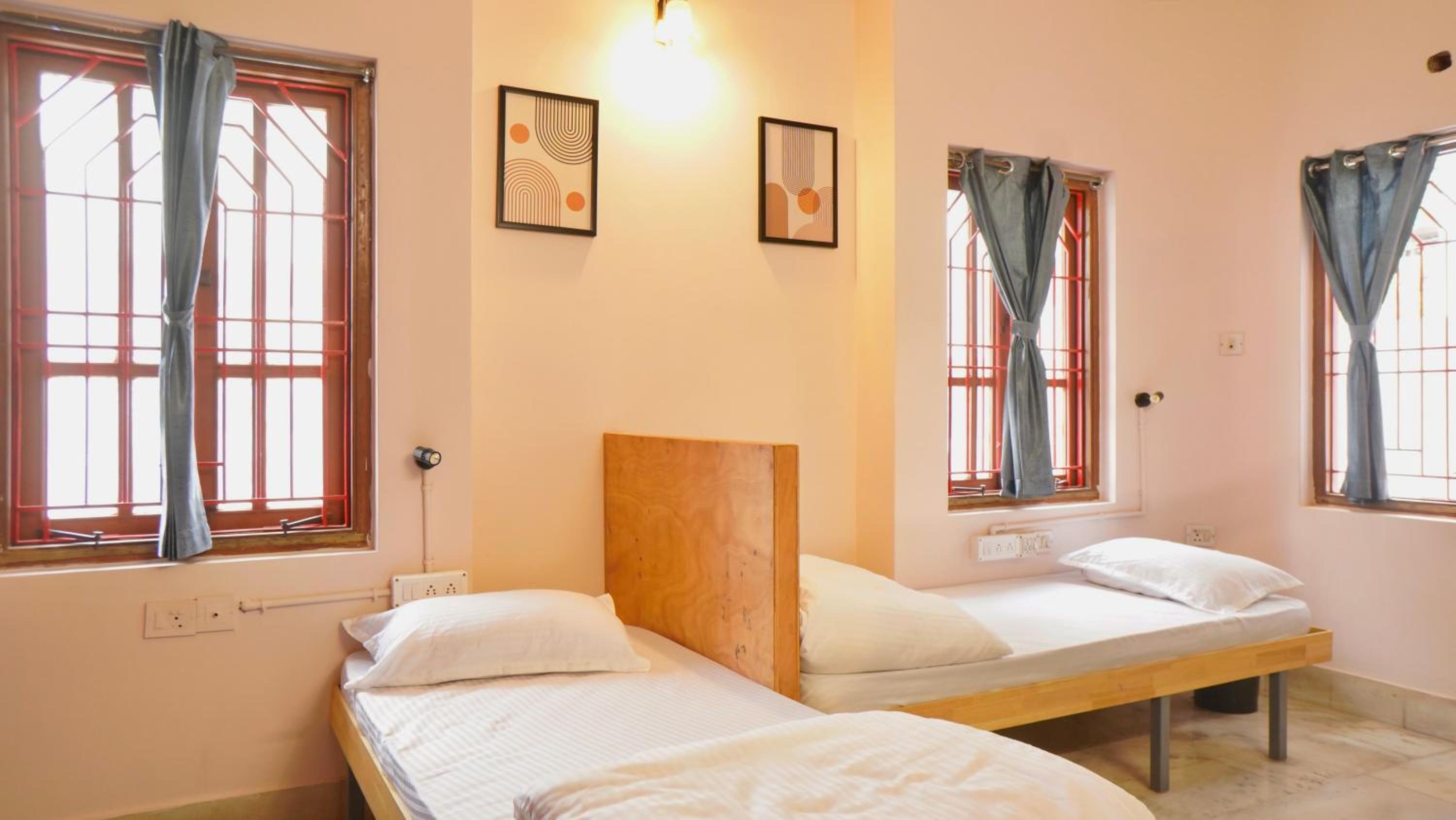 Bed in 4-Bed Mixed Dormitory Room photo 1