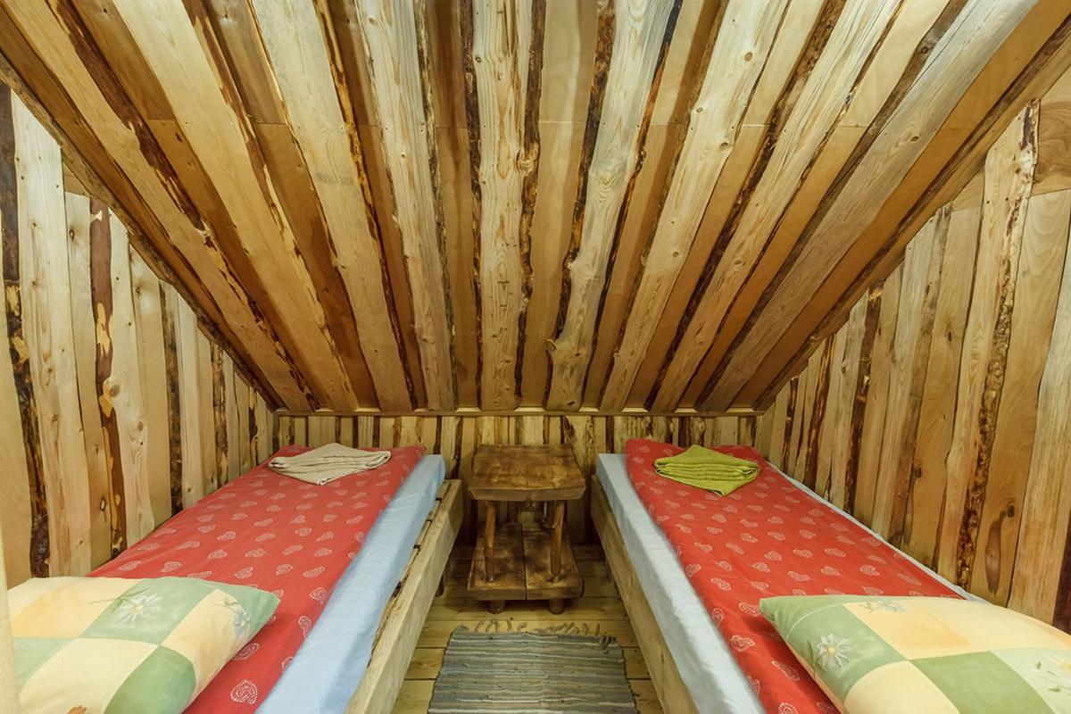 Four-Bedroom House - Photo 10