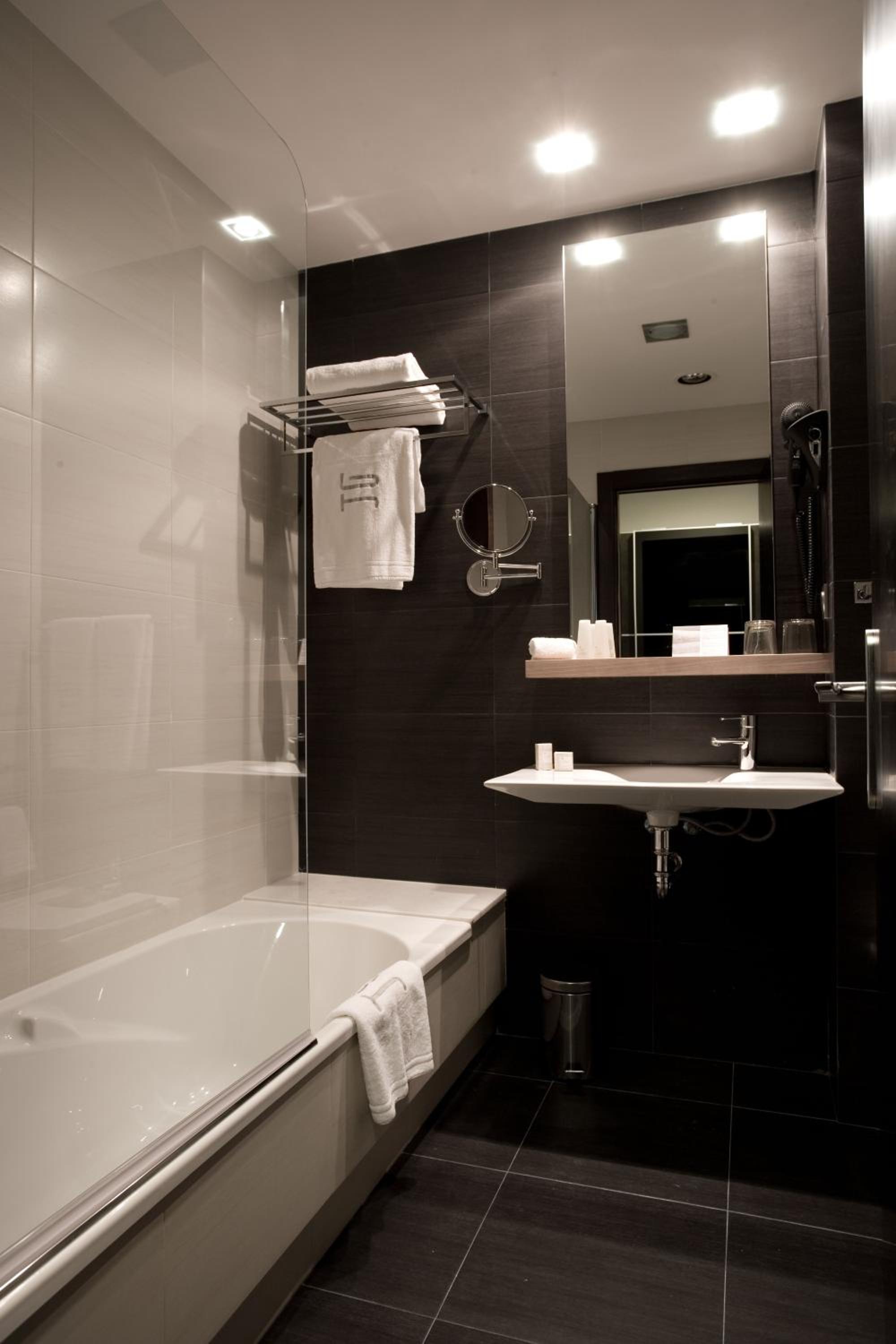 Superior King Room with sea view without spa access photo 3